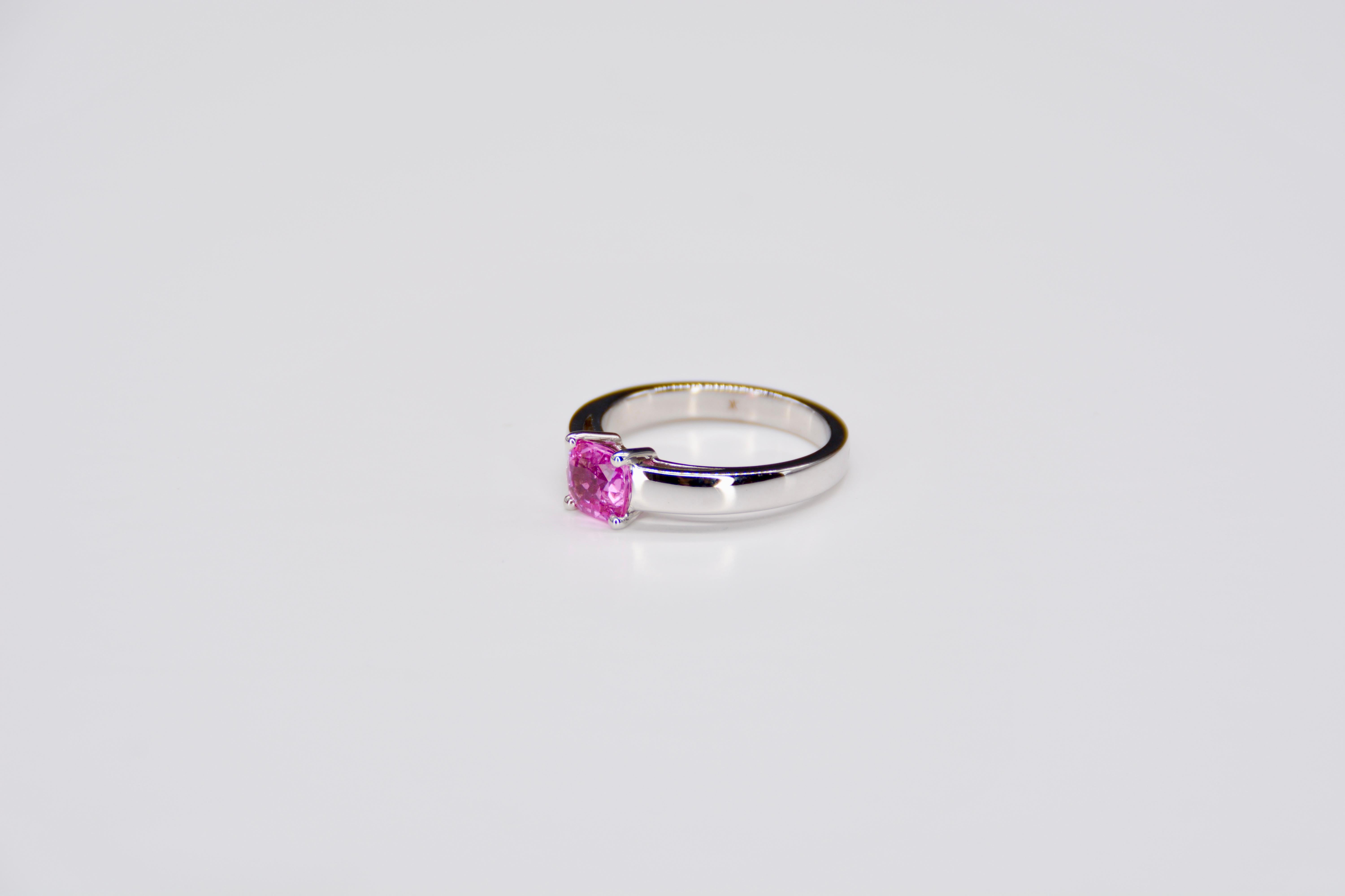 French Cocktail Ring Pink Sapphire White Gold In New Condition For Sale In Vannes, FR