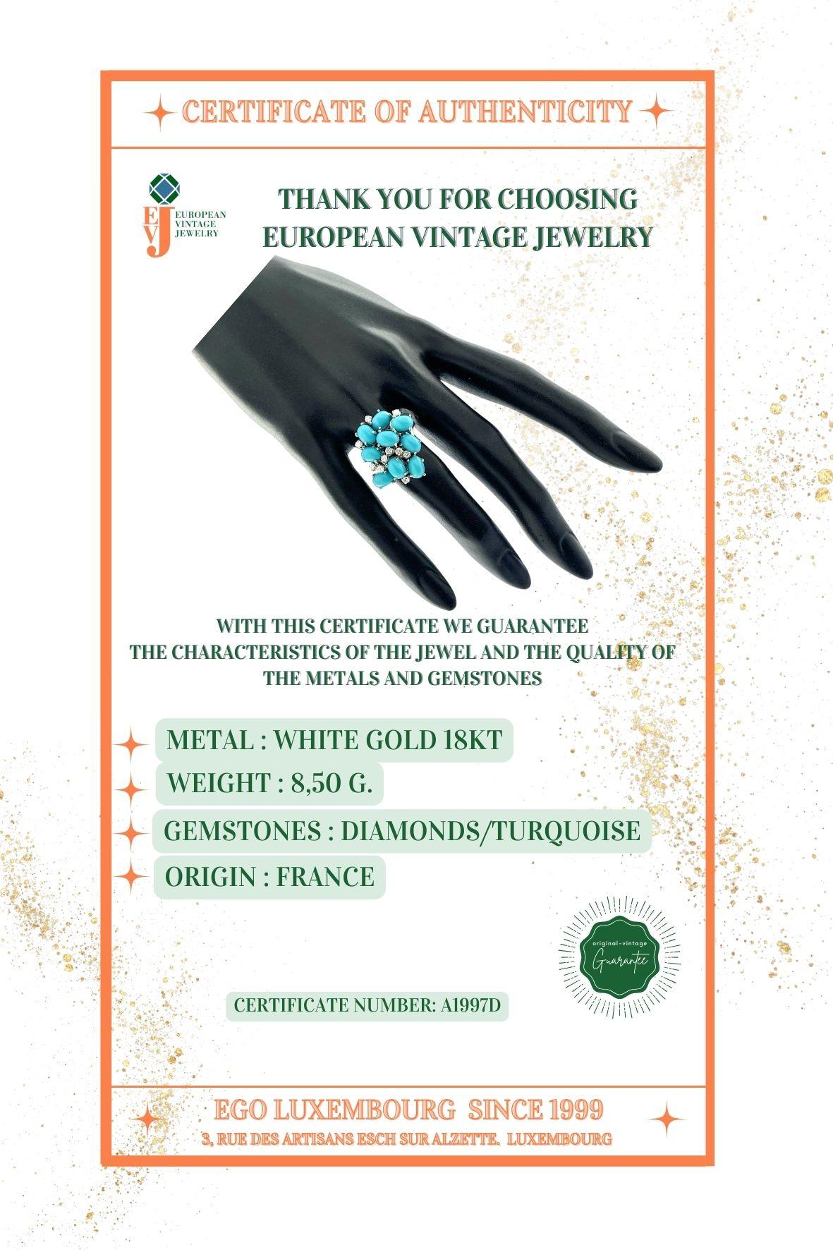 French Cocktail Ring White Gold Turquoise and Diamonds For Sale 4