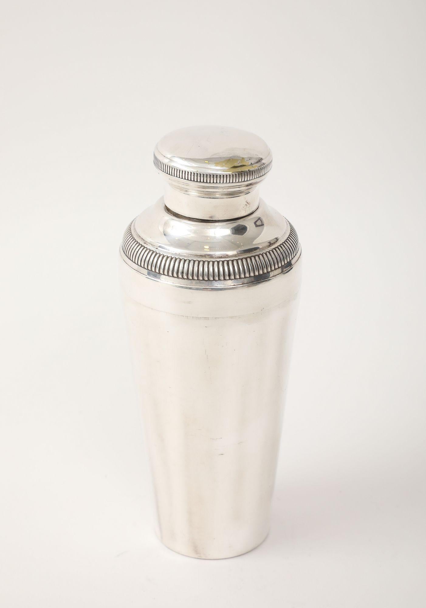 French Cocktail Shaker In Good Condition For Sale In New York, NY
