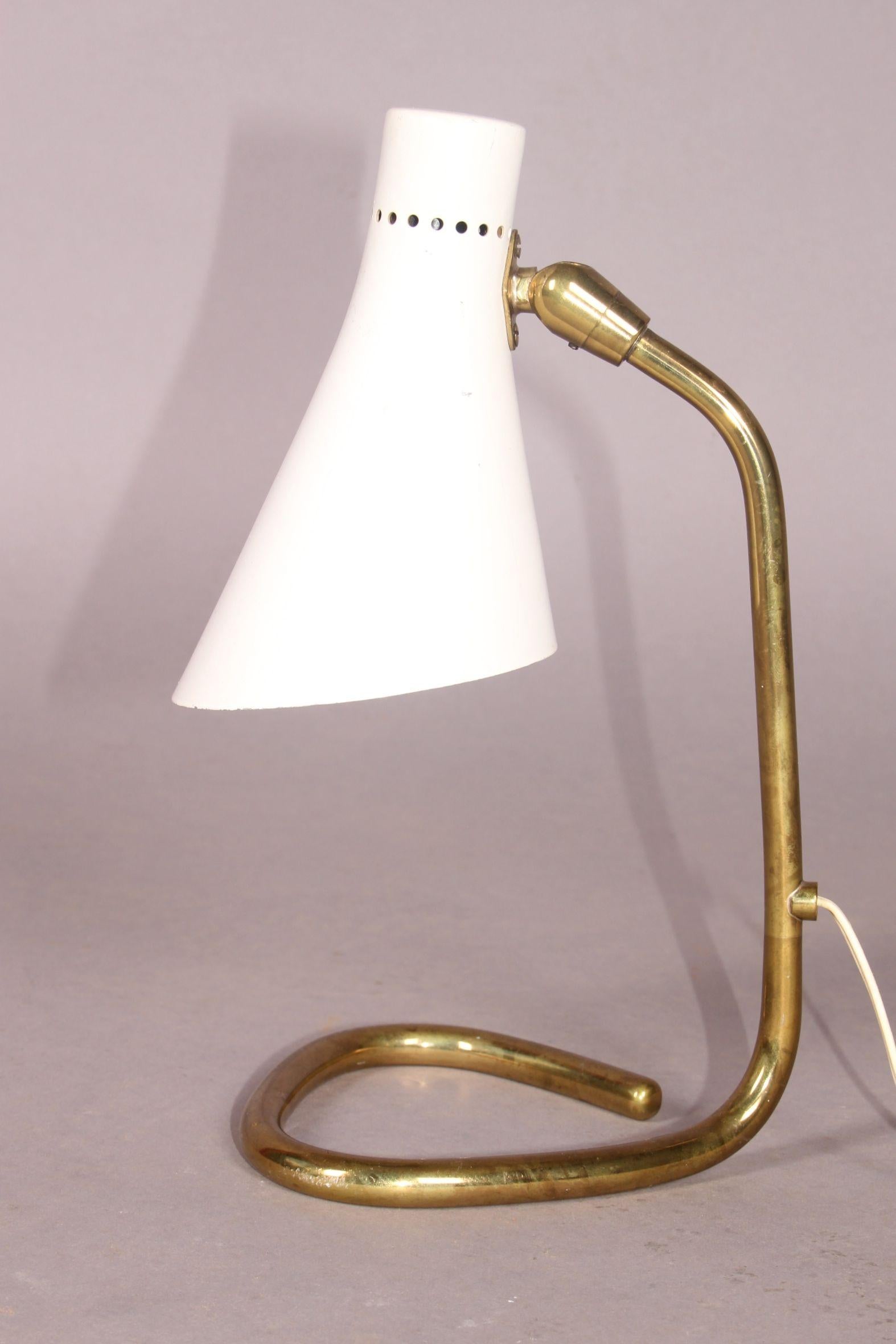 French Cocotte Brass and Painted Table Lamp In Fair Condition In grand Lancy, CH