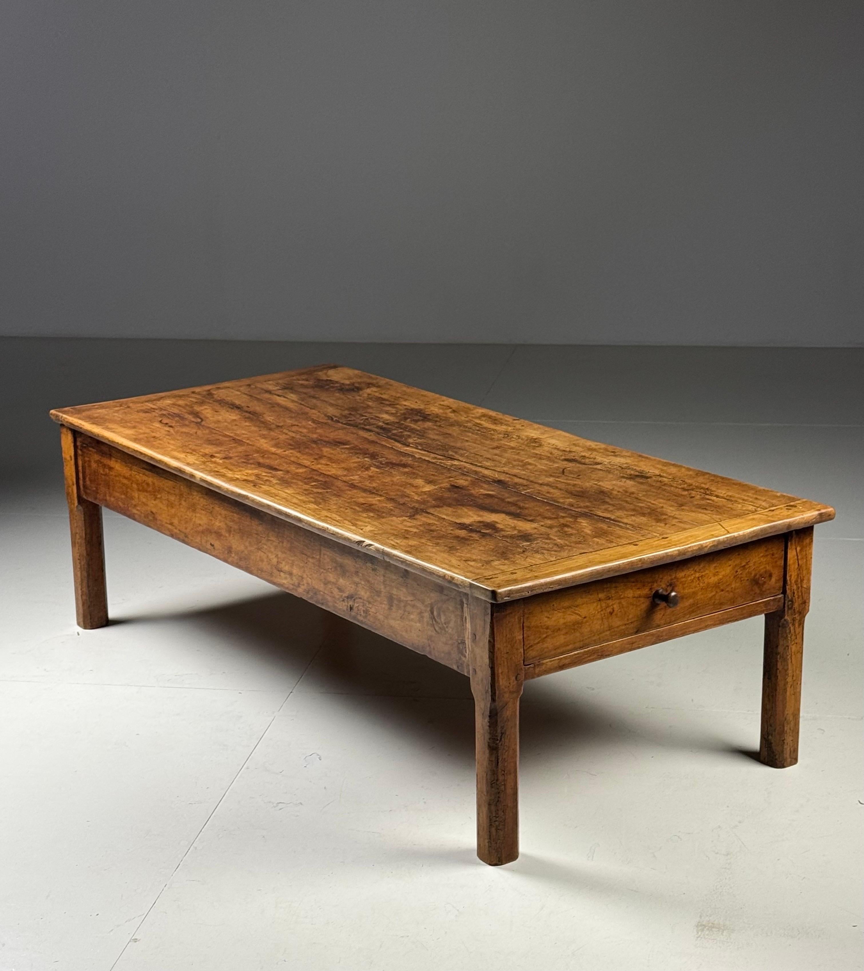 French Coffee table 19th century For Sale 3