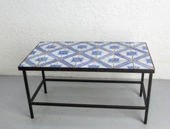 Mesa de centro francesa Cerámica esmaltada azul antigua y metal, circa 1960