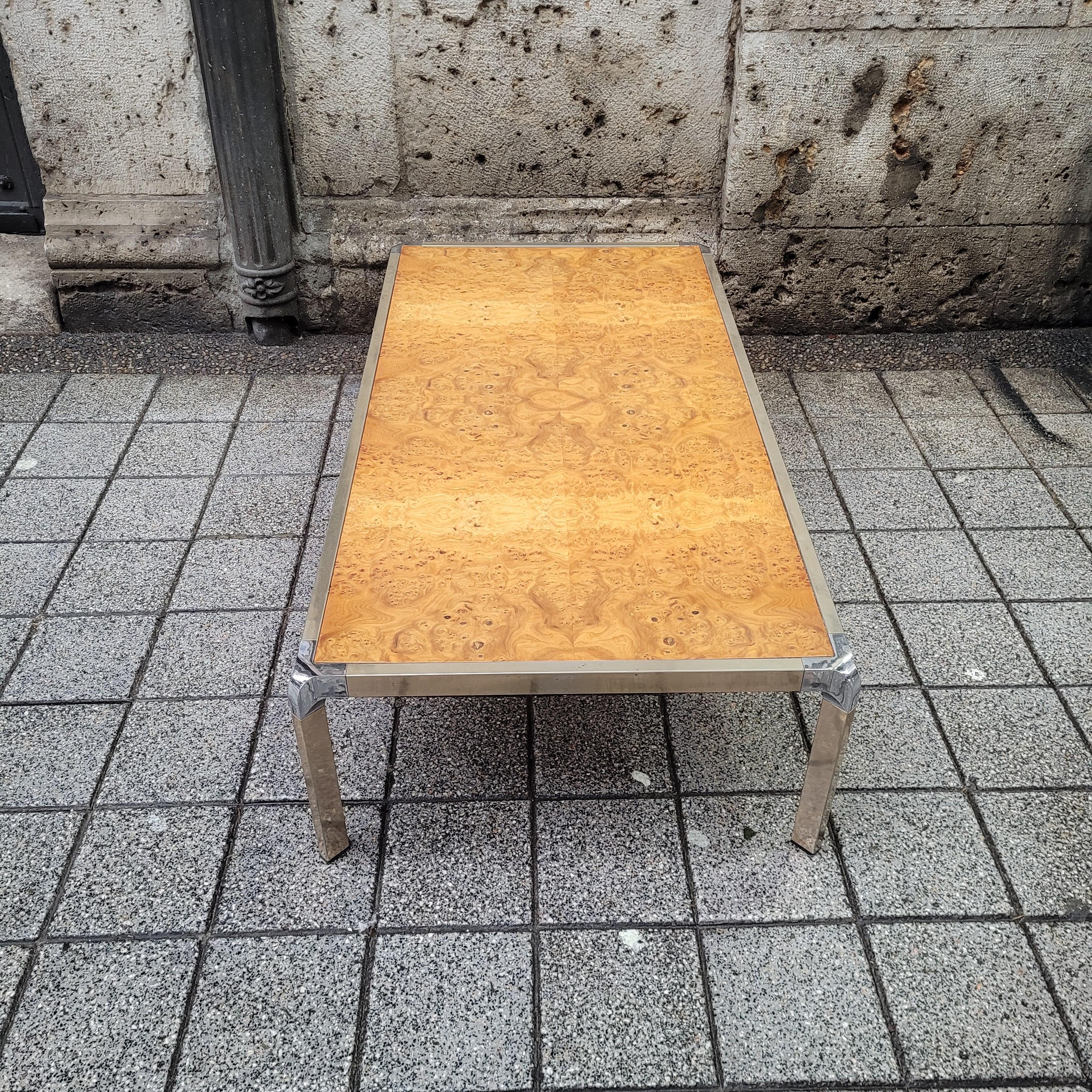 Table basse française style Guy Lefevre, bois de ronce et acier Bon état - En vente à Valladolid, ES