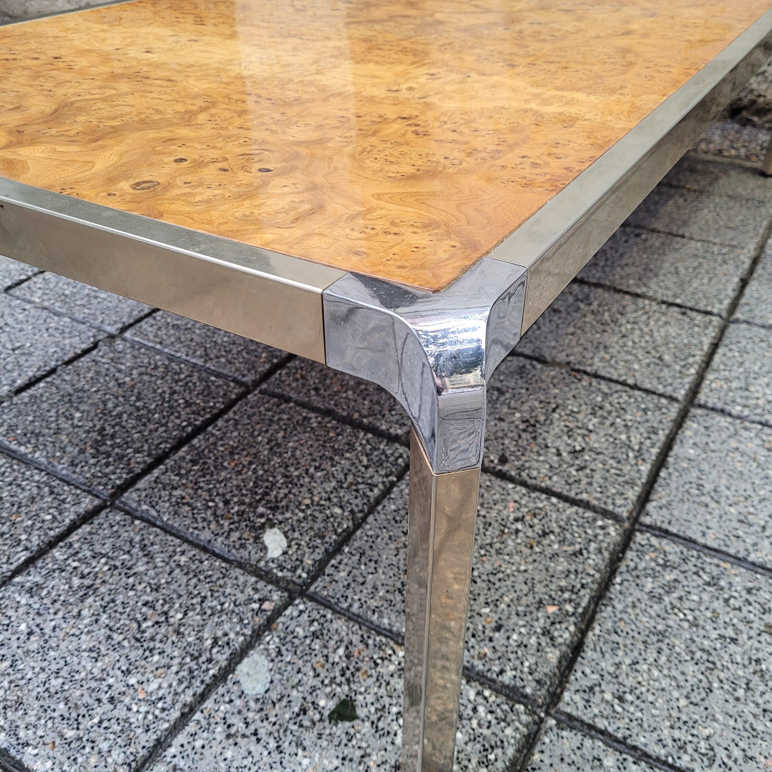 Fin du 20e siècle Table basse française style Guy Lefevre, bois de ronce et acier en vente