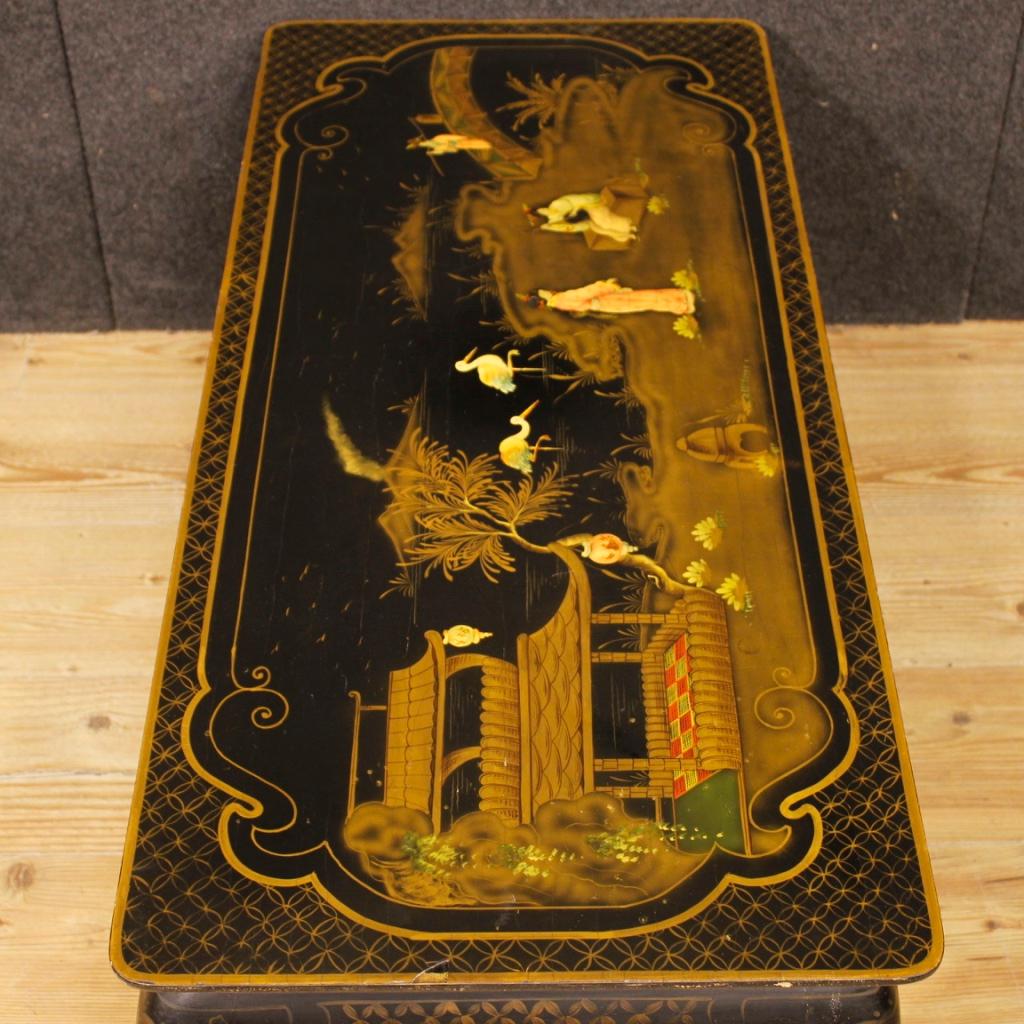 French Coffee Table in Lacquered and Painted Chinoiserie Wood from 20th Century 7