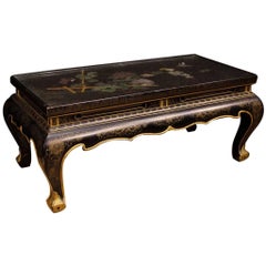 French Coffee Table in Lacquered, Painted and Gilded Chinoiserie Wood