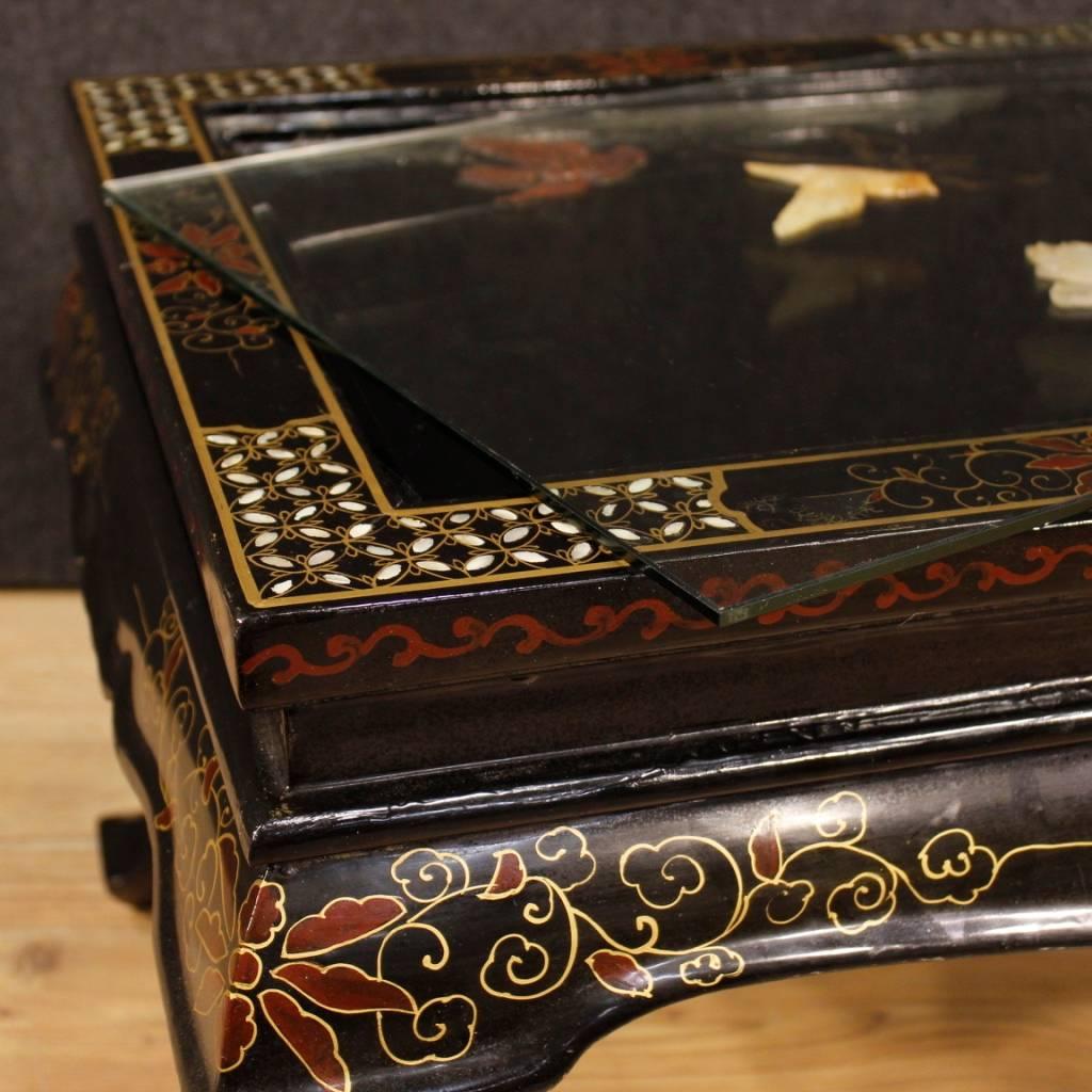 French Coffee Table in Lacquered, Gilt, Painted Chinoiserie Wood, 20th Century 3