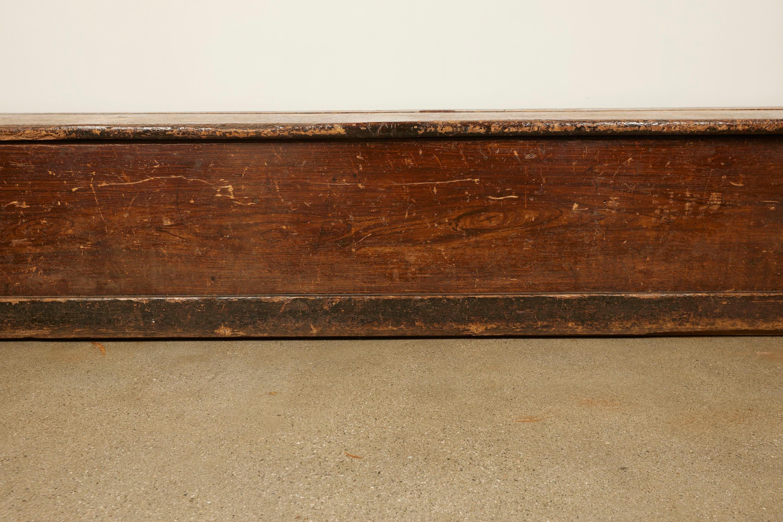 French Coffer Bench 19th Century For Sale 1