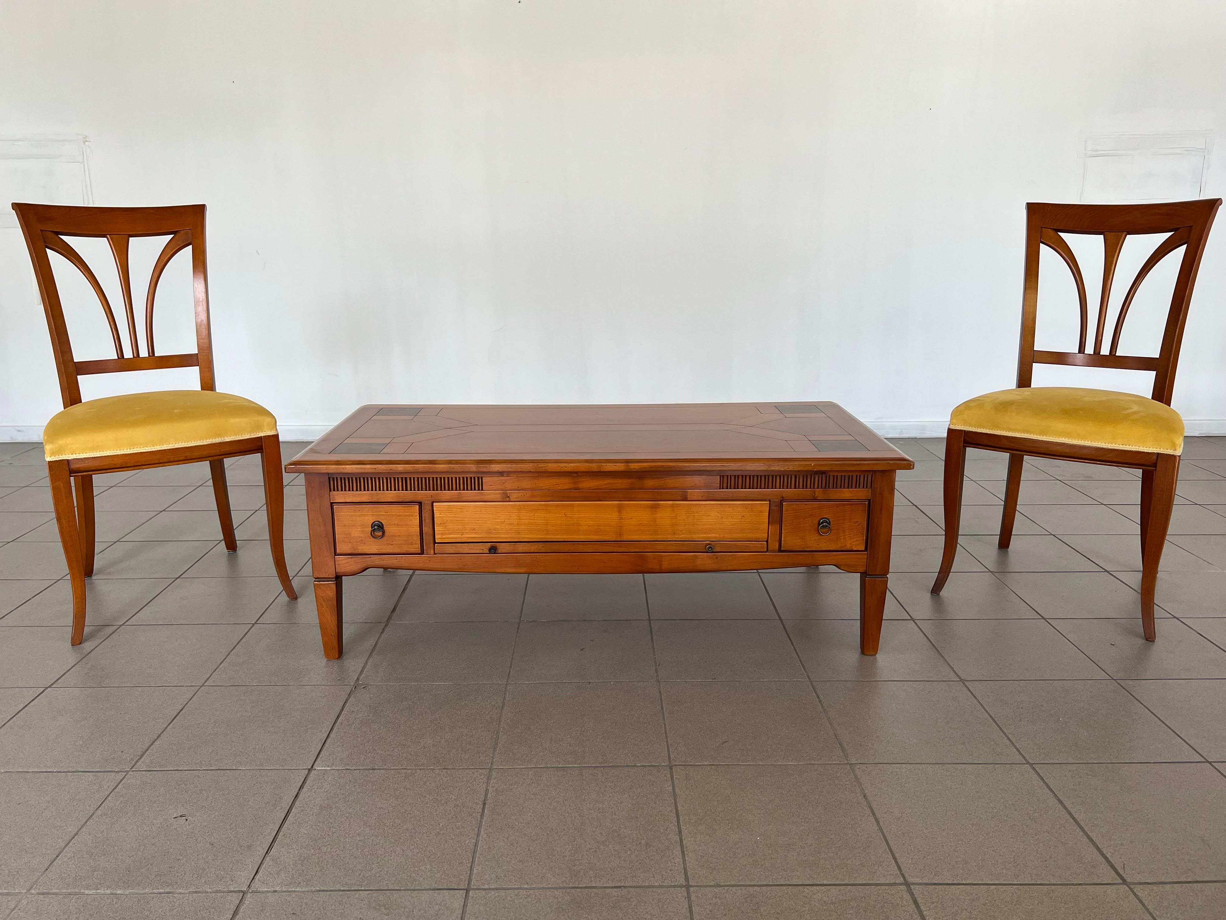 Table basse de style colonial français mi-siècle moderne avec tiroirs en vente 8