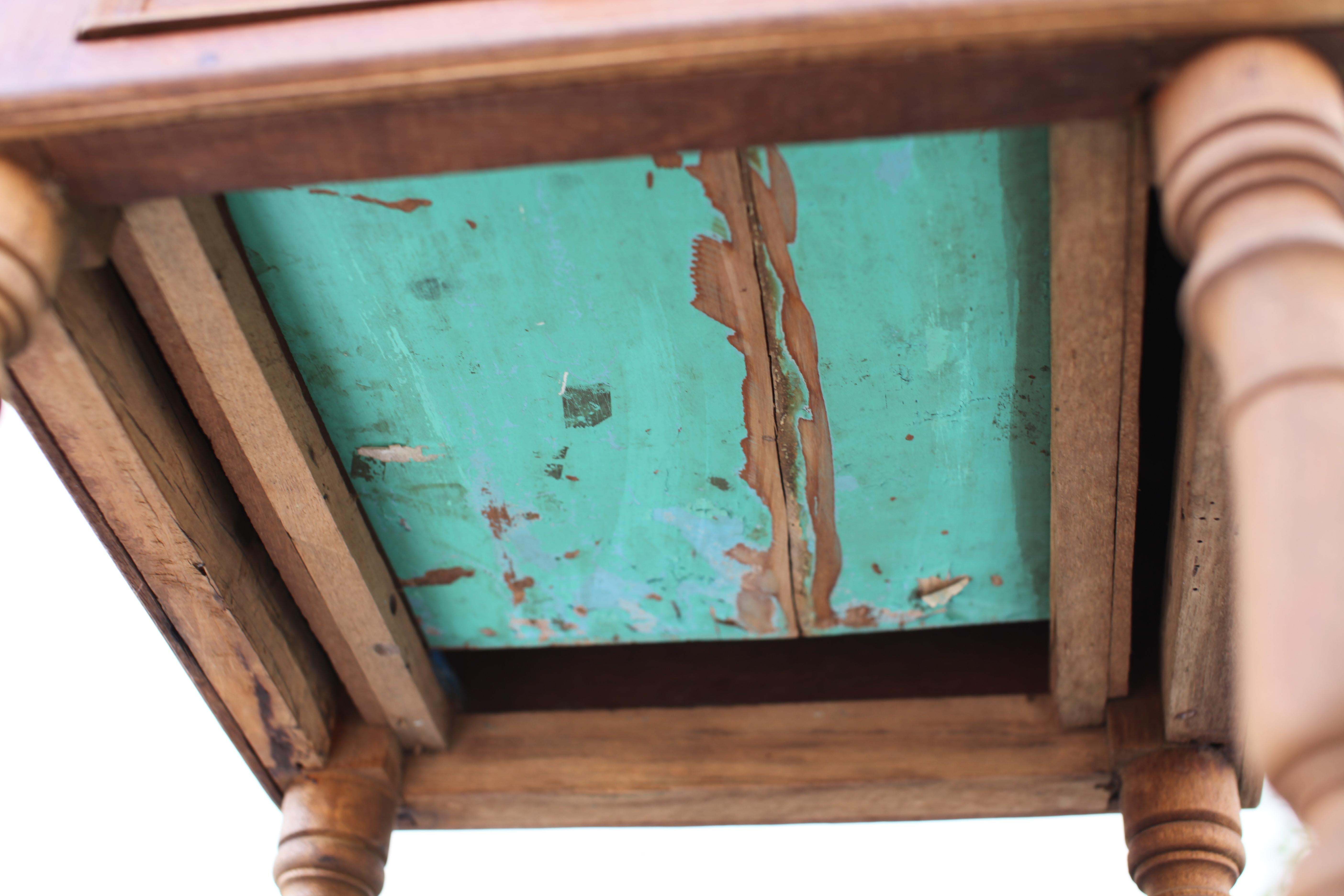 French Colonial Teak Open Bedside Cabinet Turned Corners, 1930's  For Sale 11