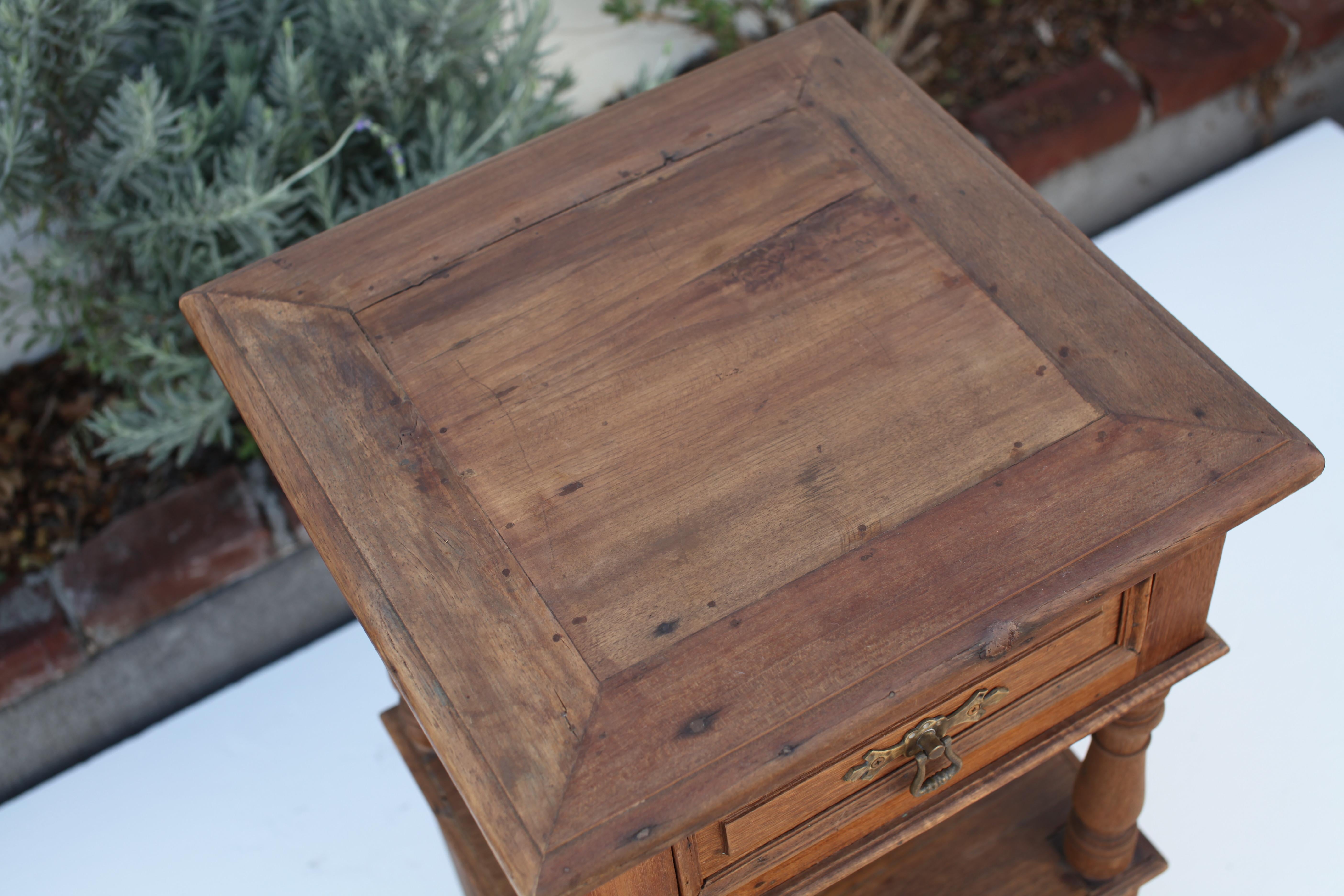 Vietnamese French Colonial Teak Open Bedside Cabinet Turned Corners, 1930's  For Sale