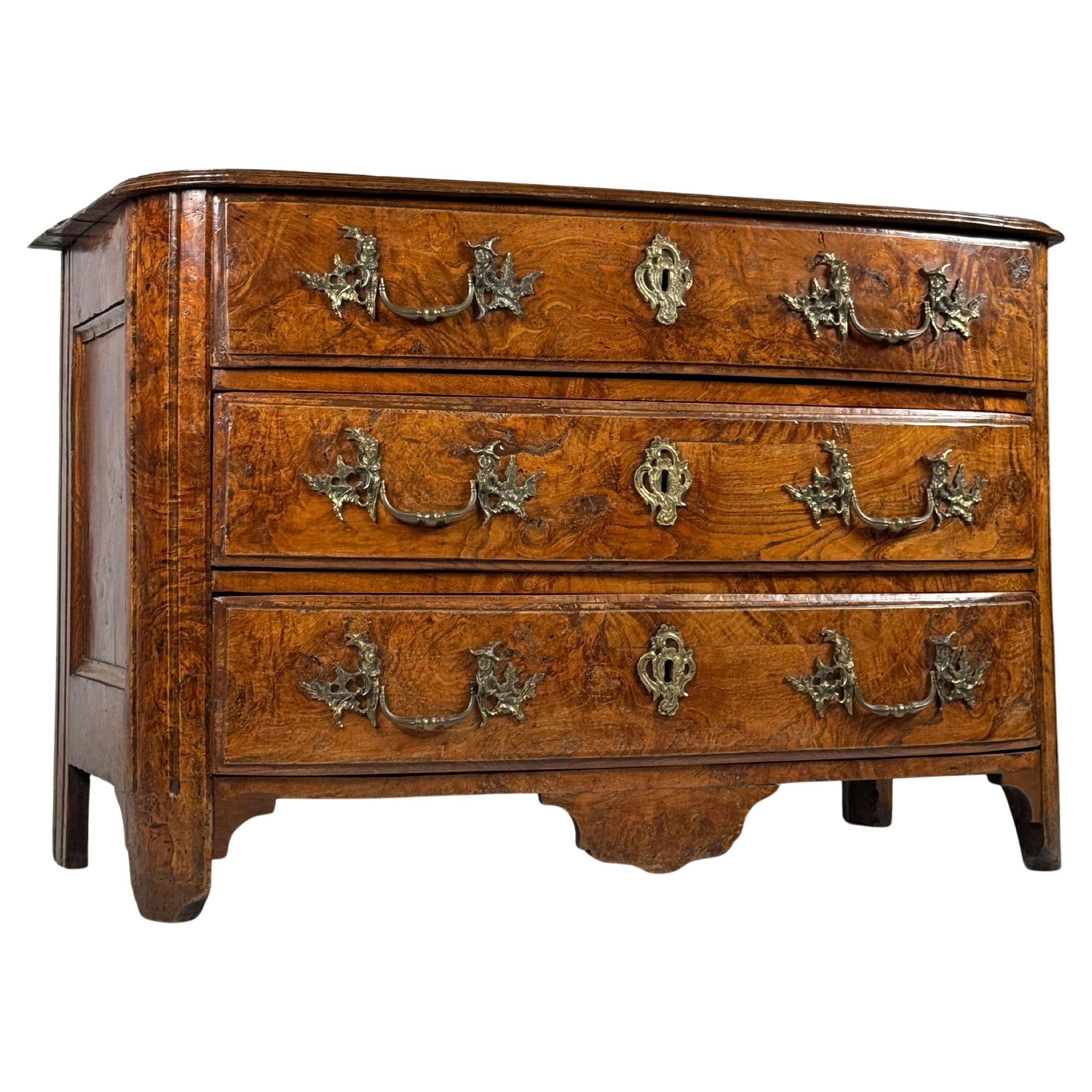 Commode francese del XVIII secolo