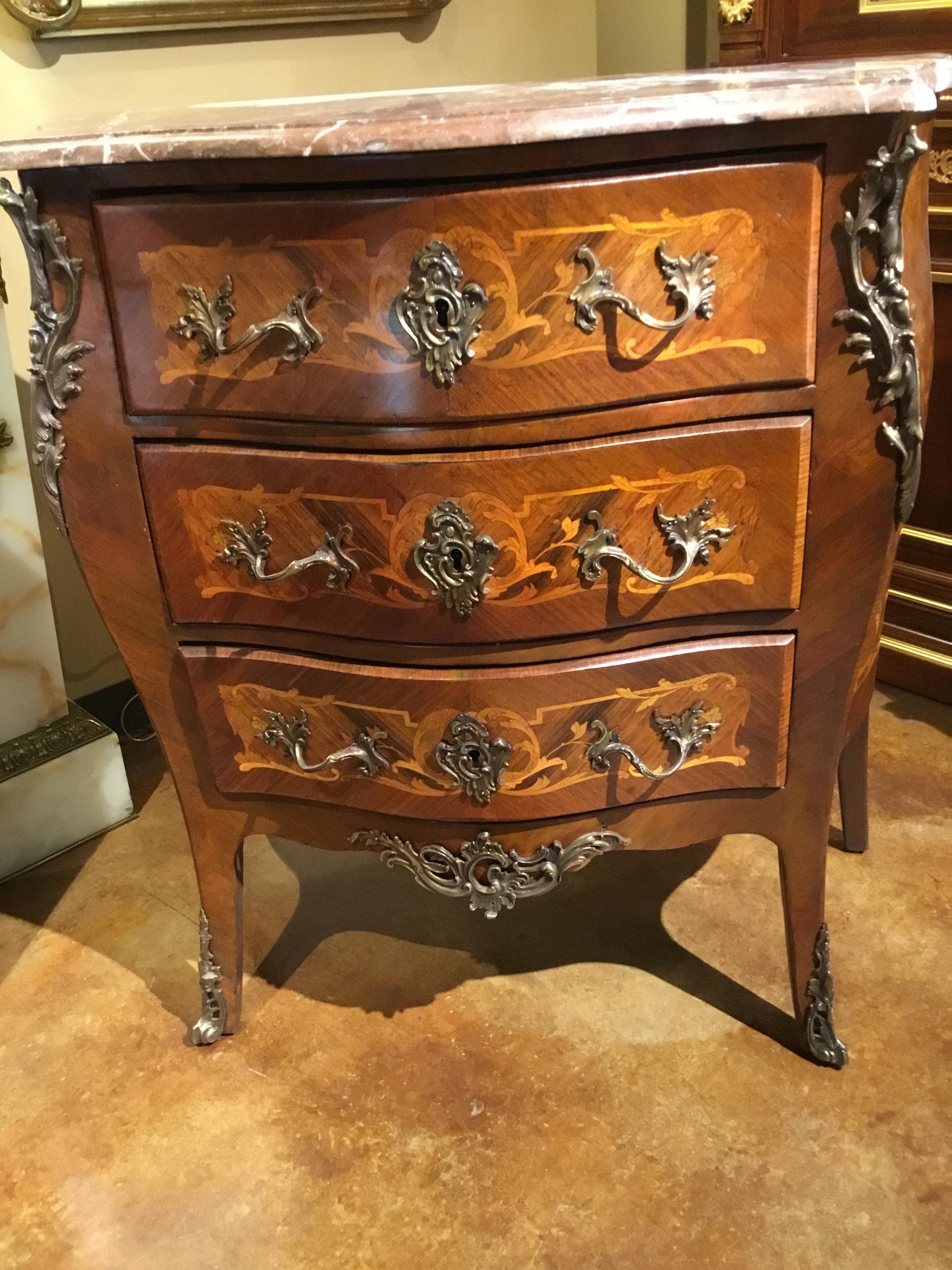 Kingwood French Commode/ Chest Bombe’ Form with Marquetry Inlay and Bronze Mounts 19th C For Sale