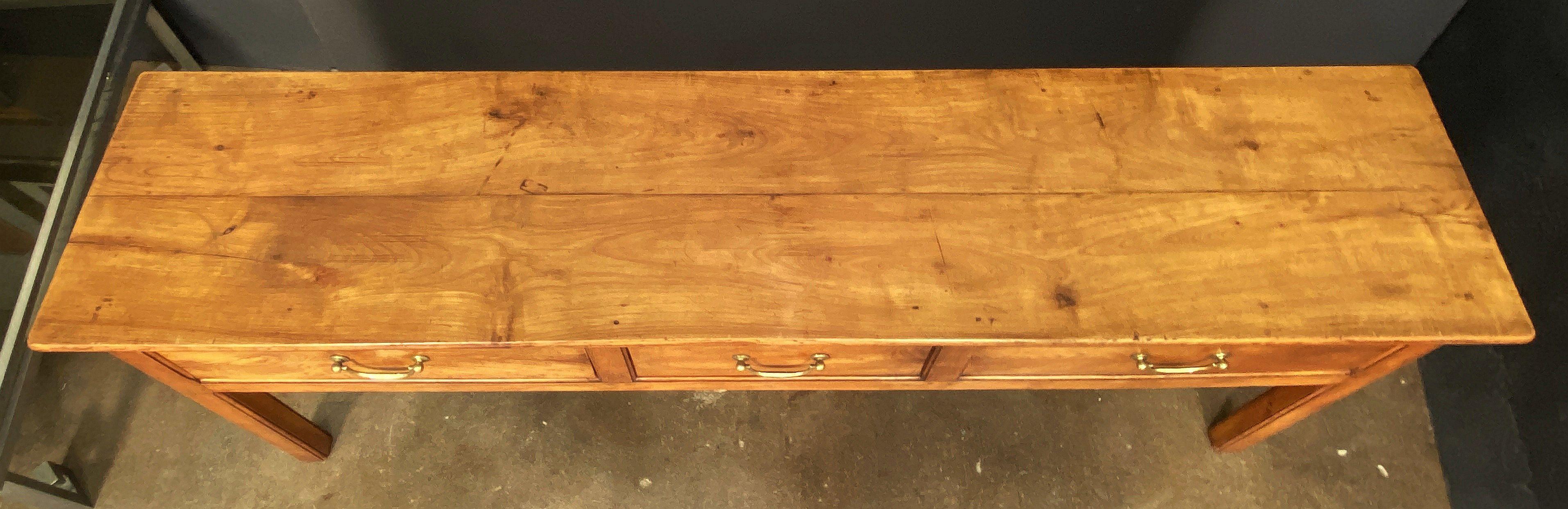 Console ou table d'appoint française en cerisier en vente 5