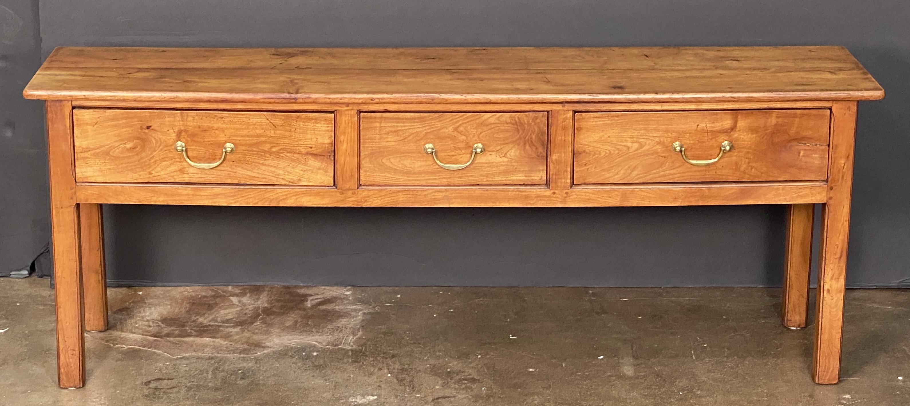 Patiné Console ou table d'appoint française en cerisier en vente