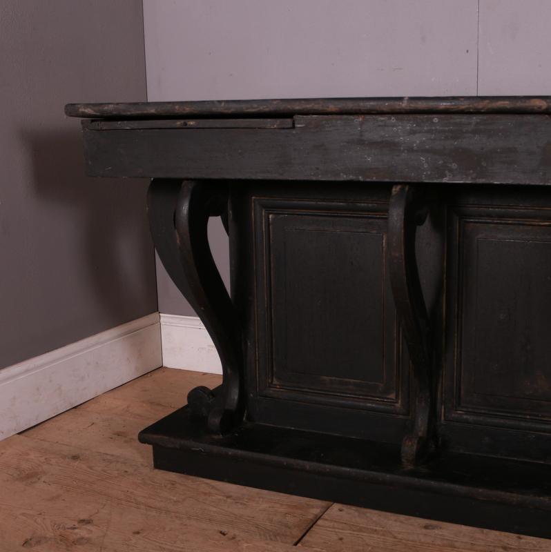 French Console Table / Sideboard In Good Condition For Sale In Leamington Spa, Warwickshire