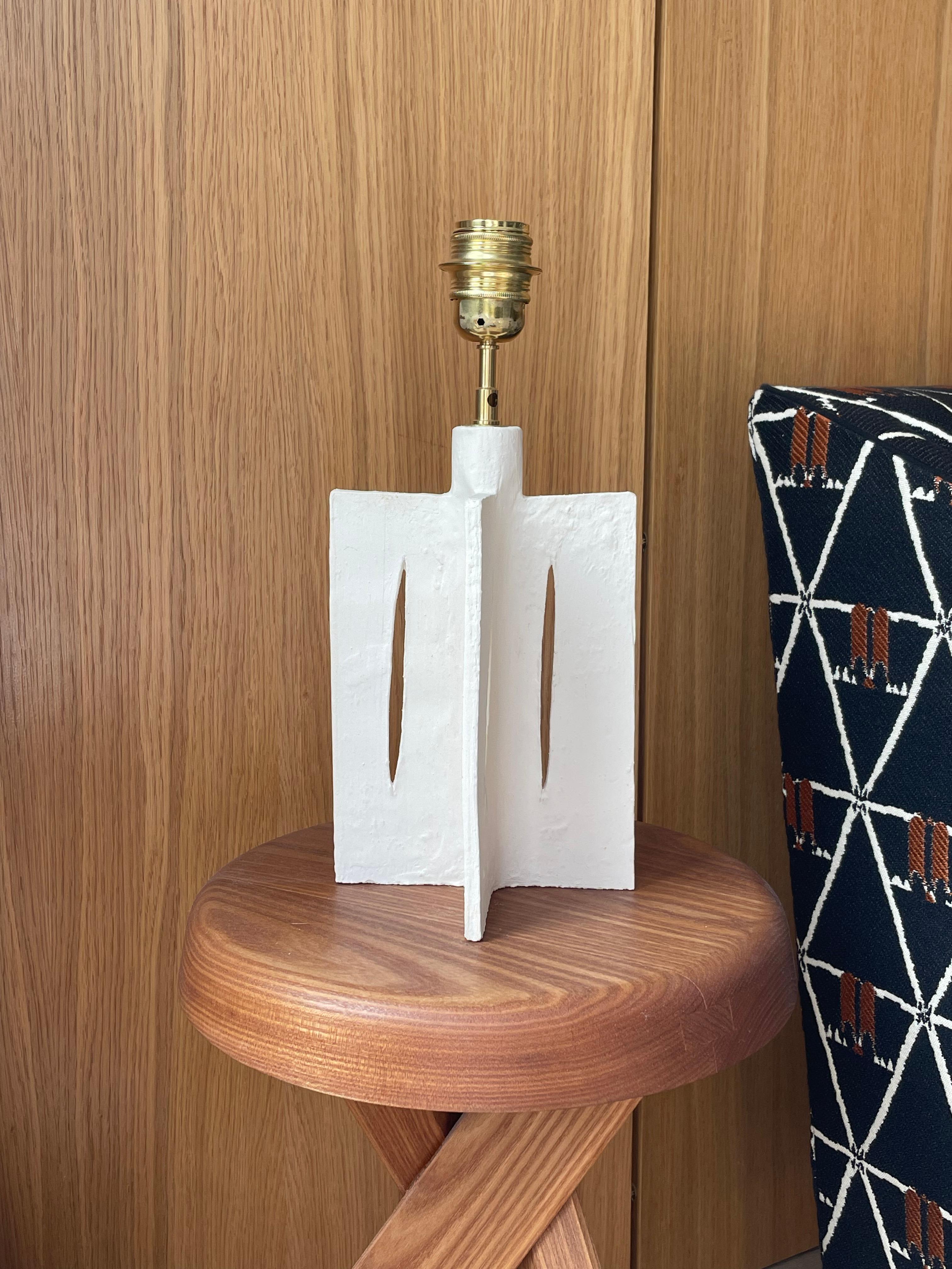 Lámpara francesa de cerámica contemporánea, 