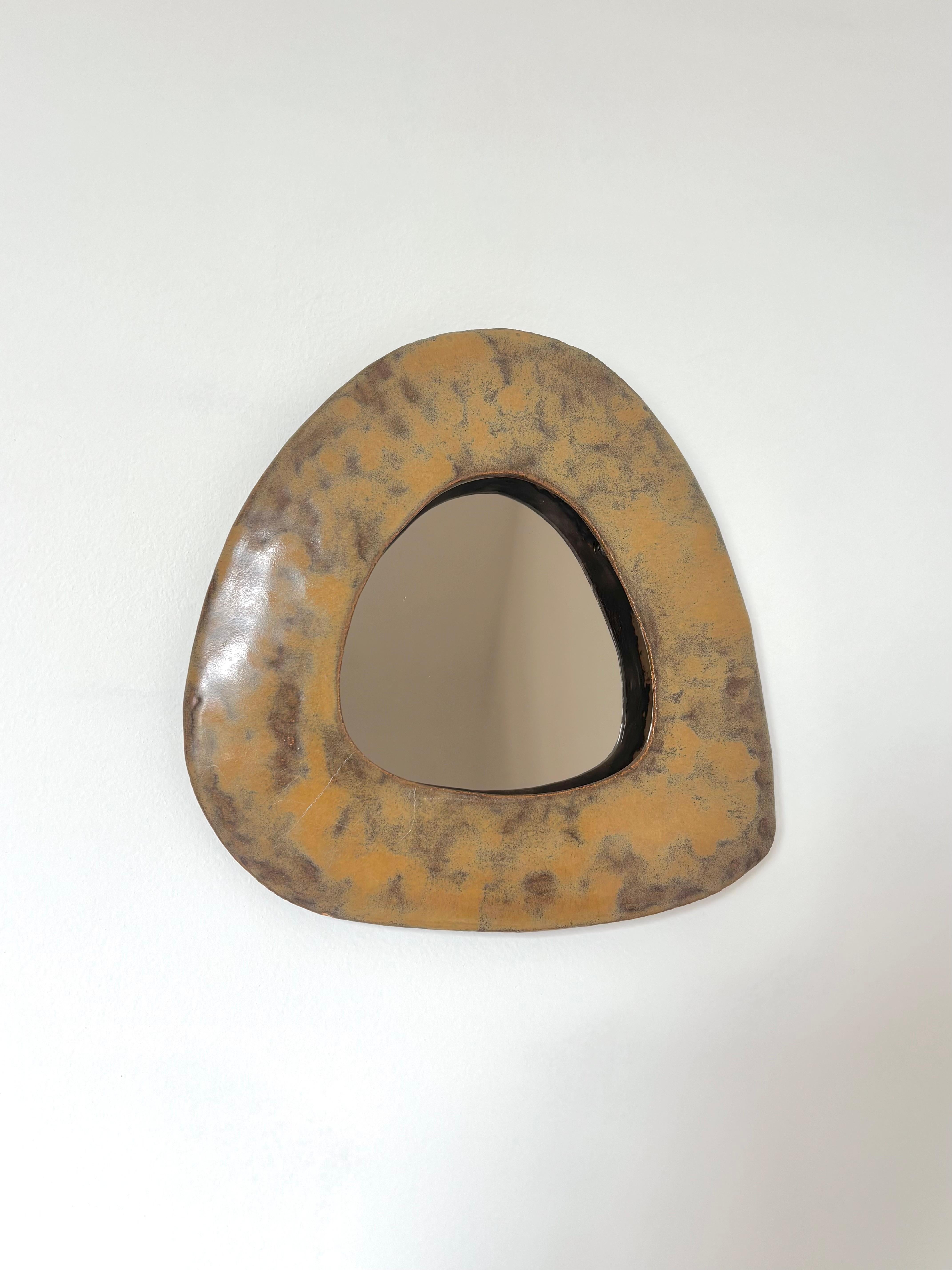 Zeitgenössischer französischer Keramikspiegel, 