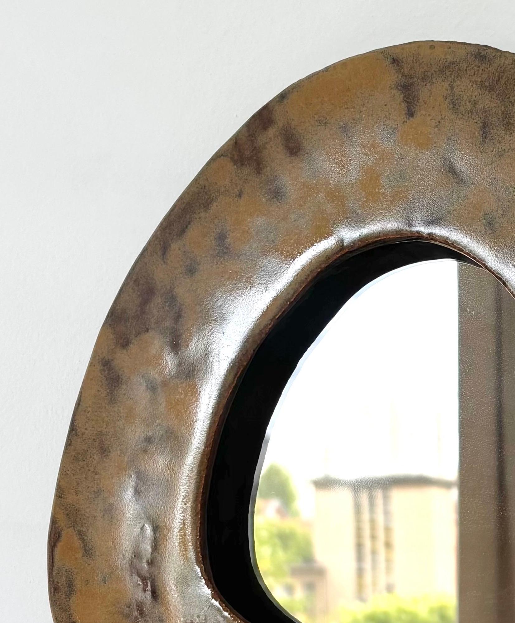 Zeitgenössischer französischer Keramikspiegel, 