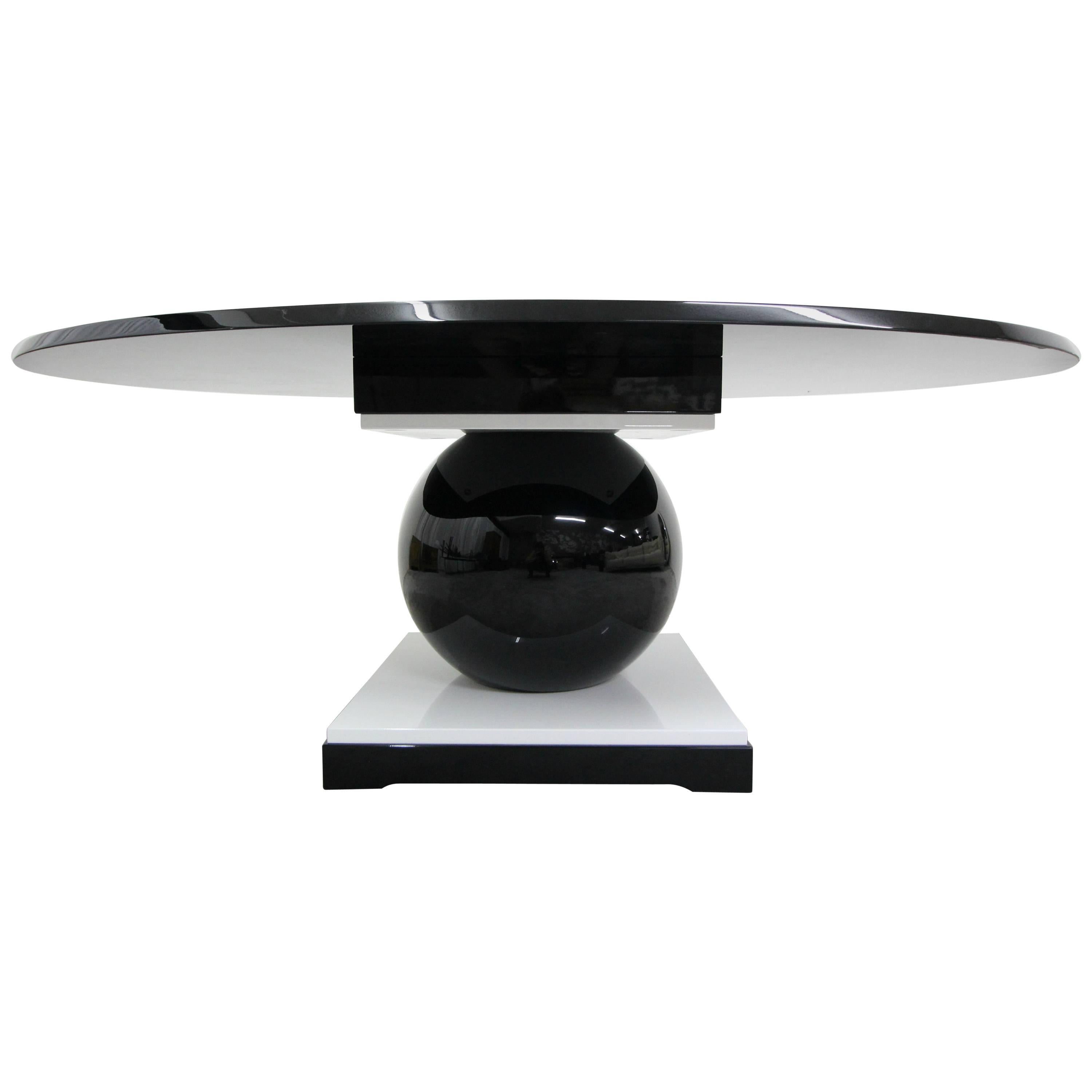 French Contemporary Lacquered Oval Dining Table by Jacques-Henri Lartigue, 1918