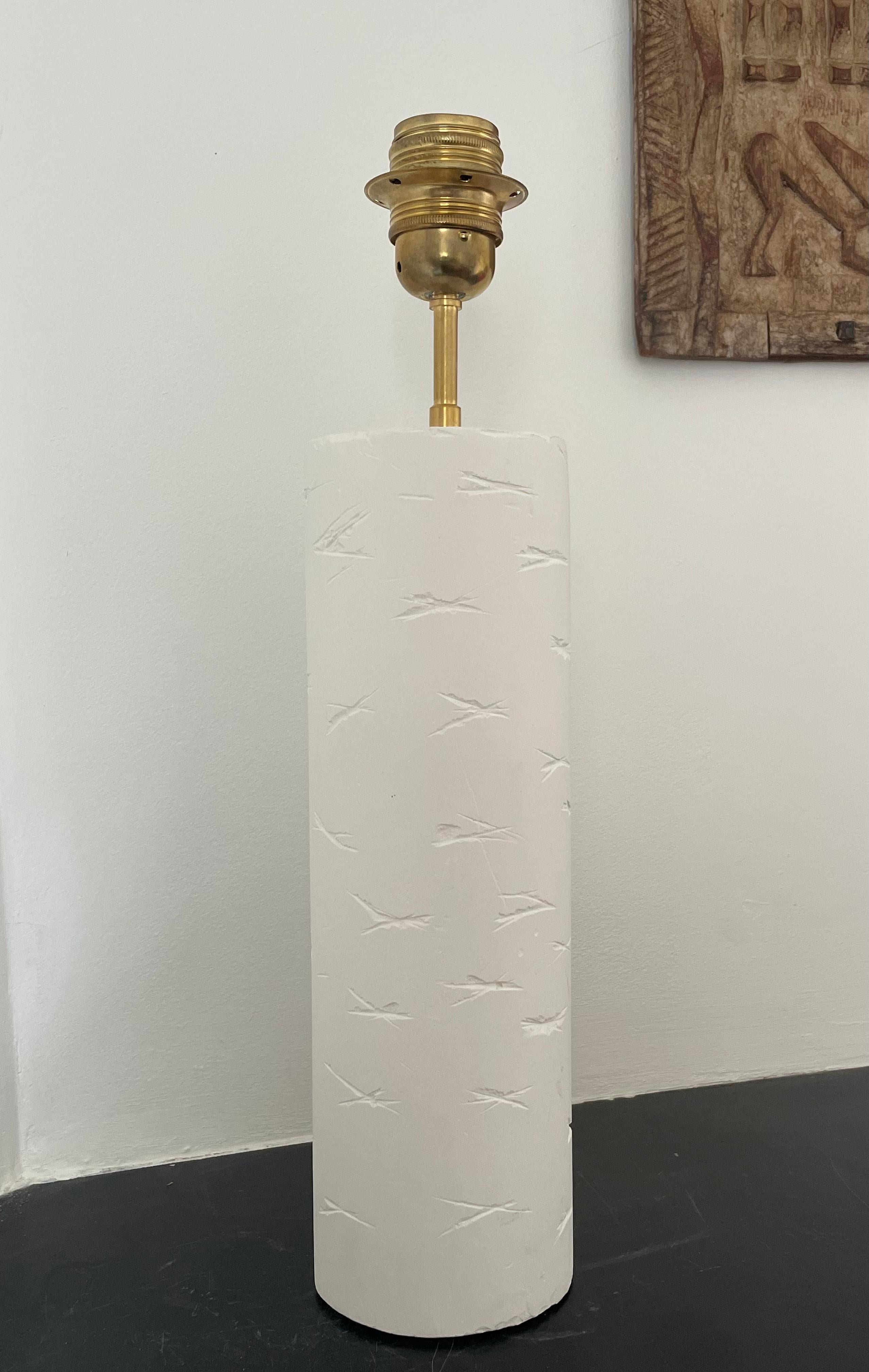 Lámpara francesa contemporánea de yeso, 