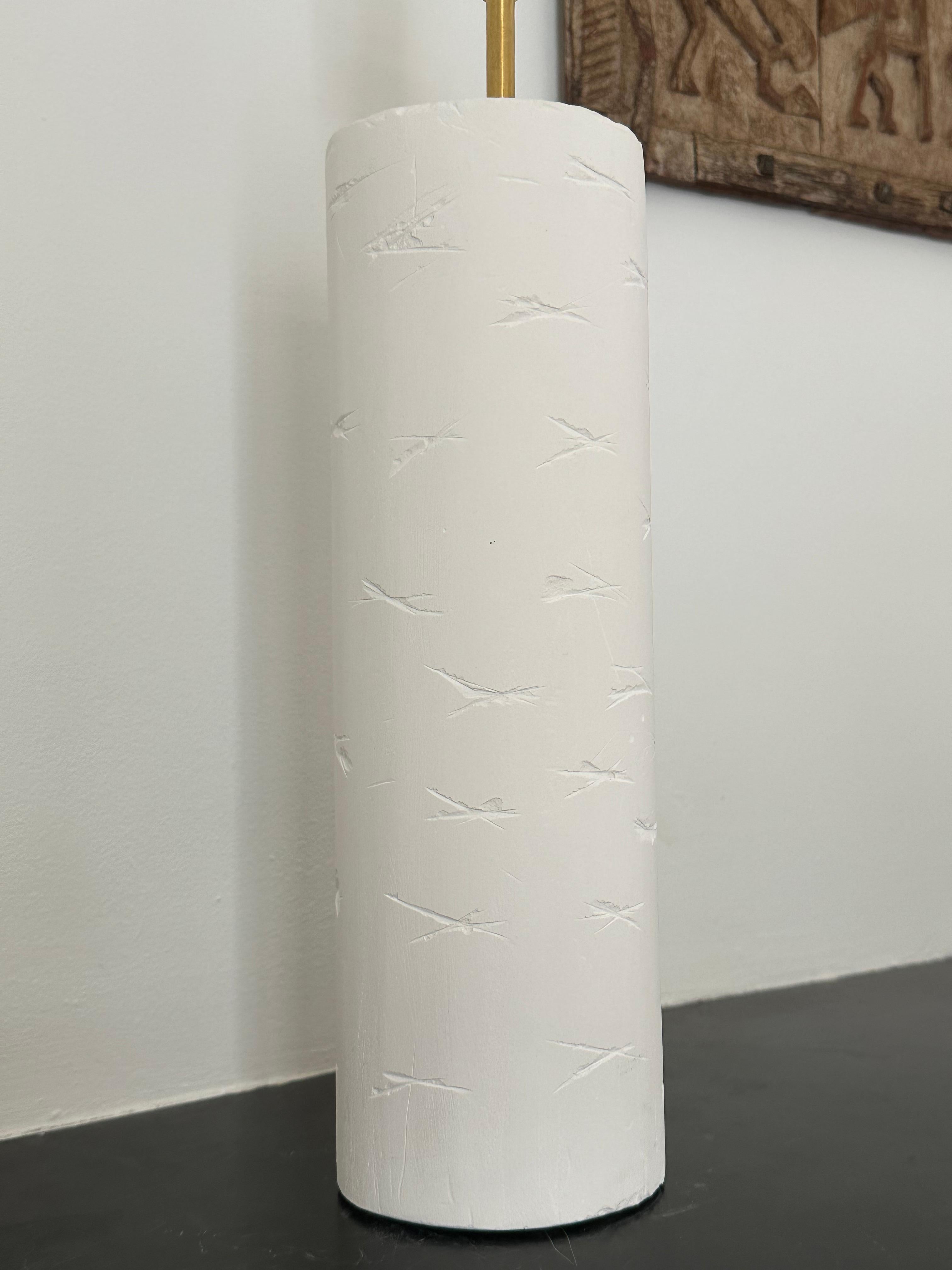 Lámpara francesa contemporánea de yeso, 