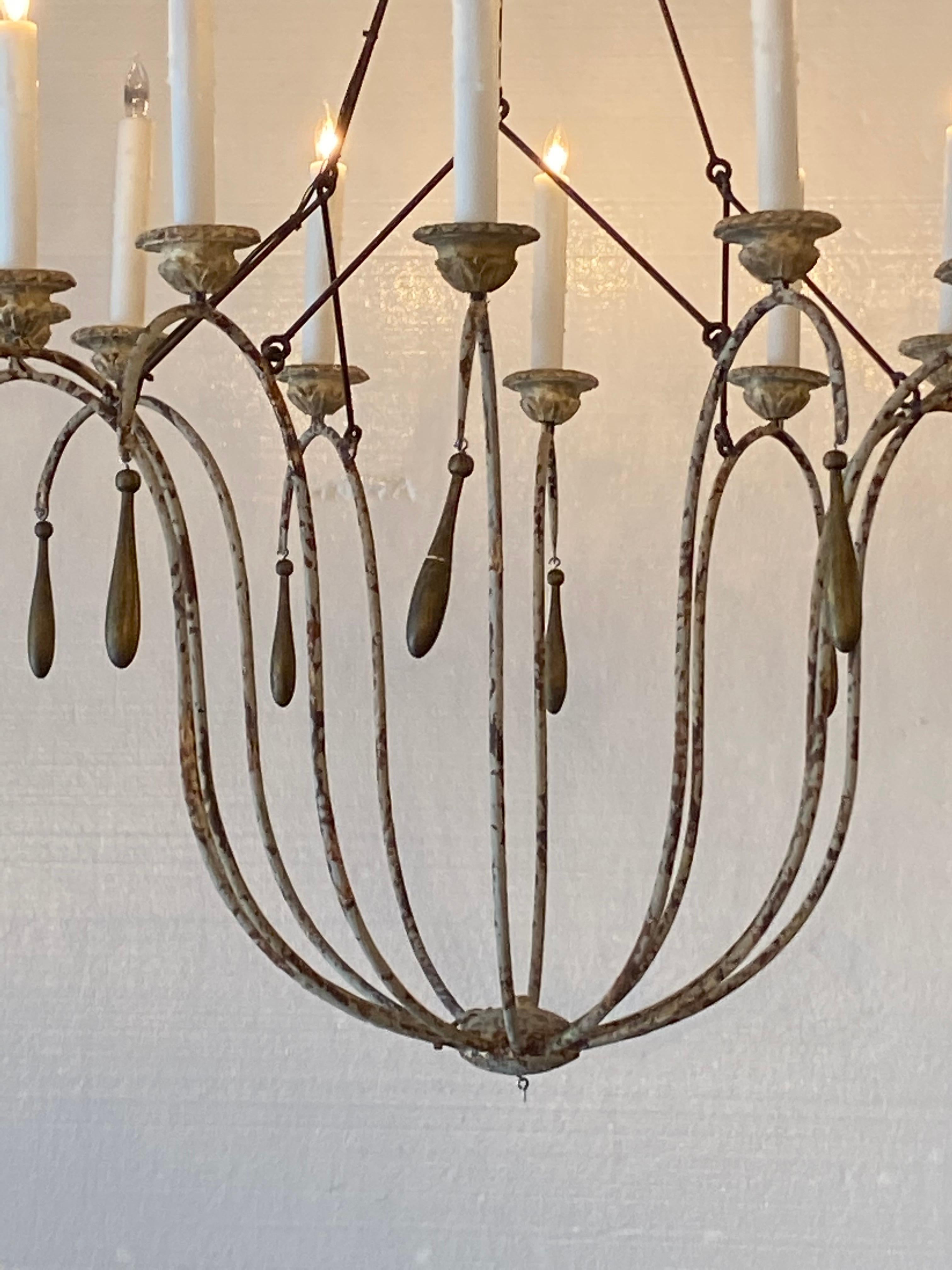 French Contry Antique Wood Chandelier In Excellent Condition In Dallas, TX