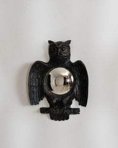 French Convex Owl-Shaped Bubble Mirror, France, 1970-1979