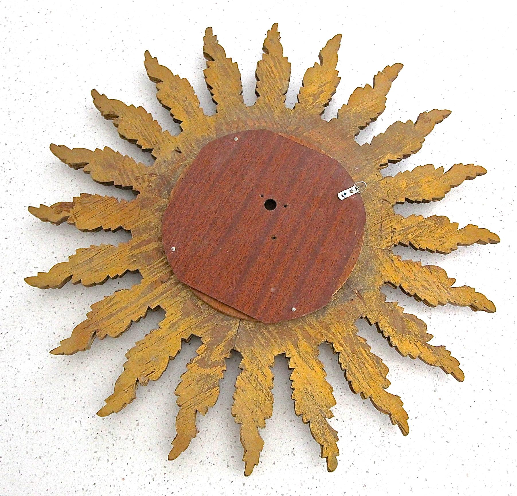 Convex-Wandspiegel aus vergoldetem Holz mit Sonnenschliff im Angebot 8
