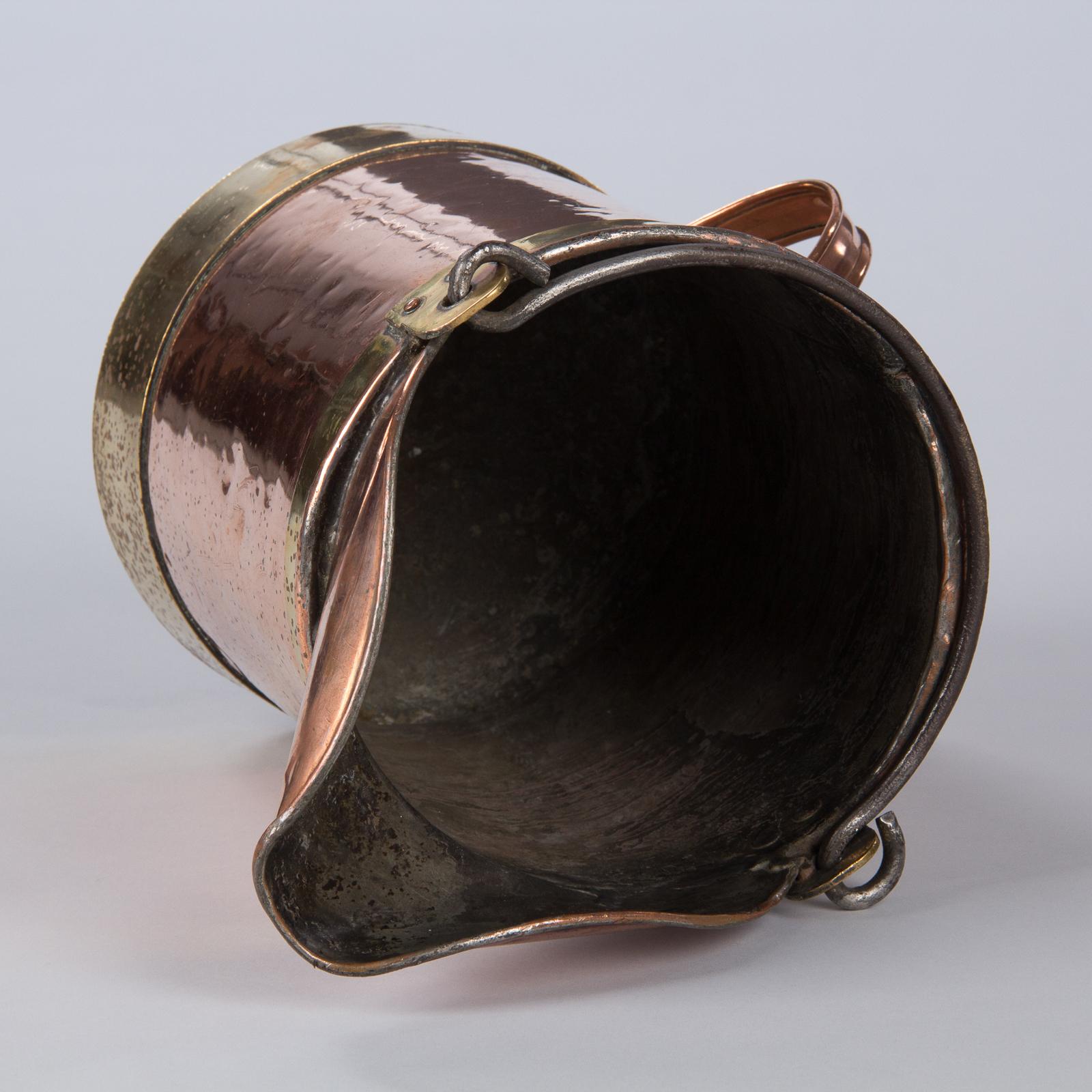 French Copper Bucket with Brass Trim, Late 1800s For Sale 6