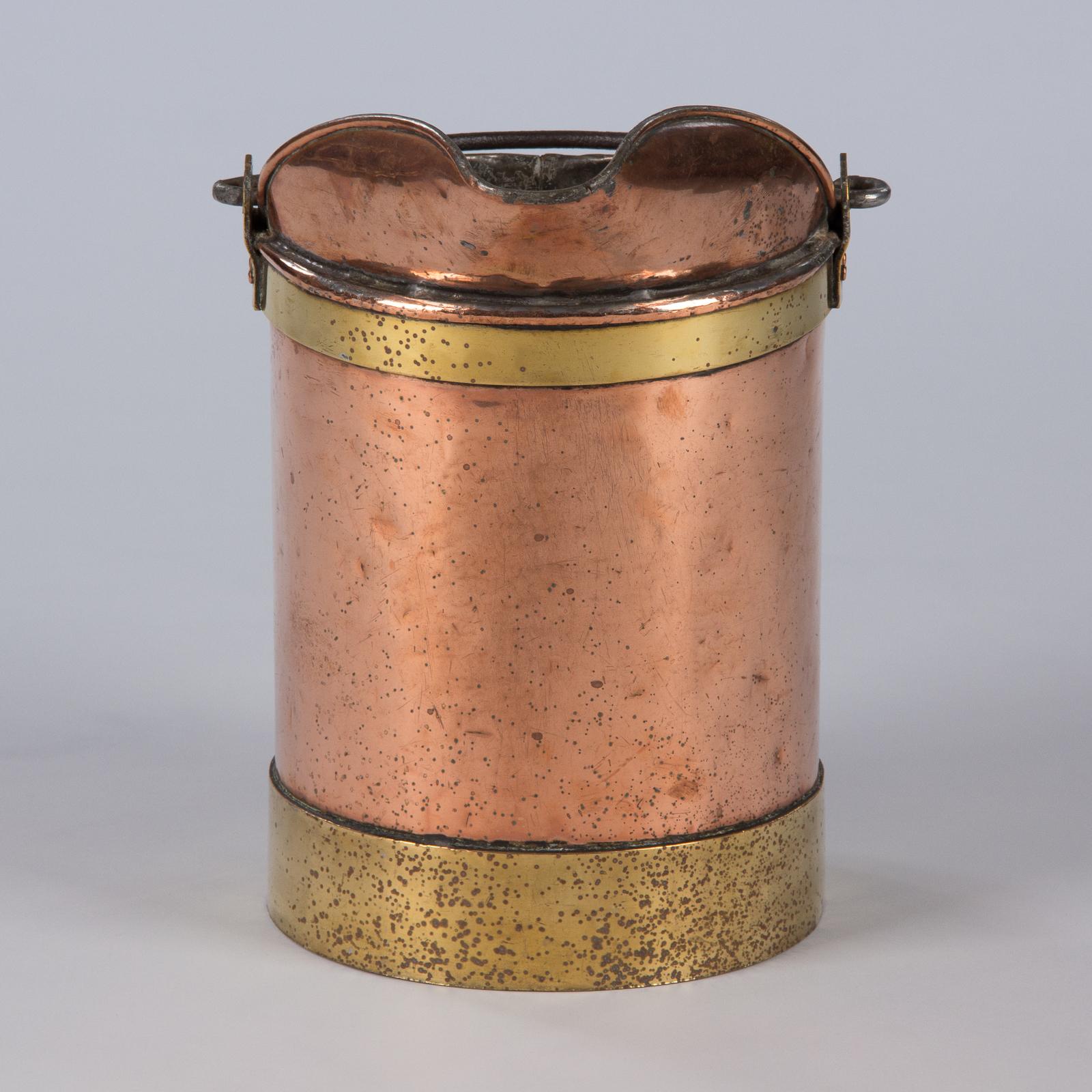 19th Century French Copper Bucket with Brass Trim, Late 1800s For Sale