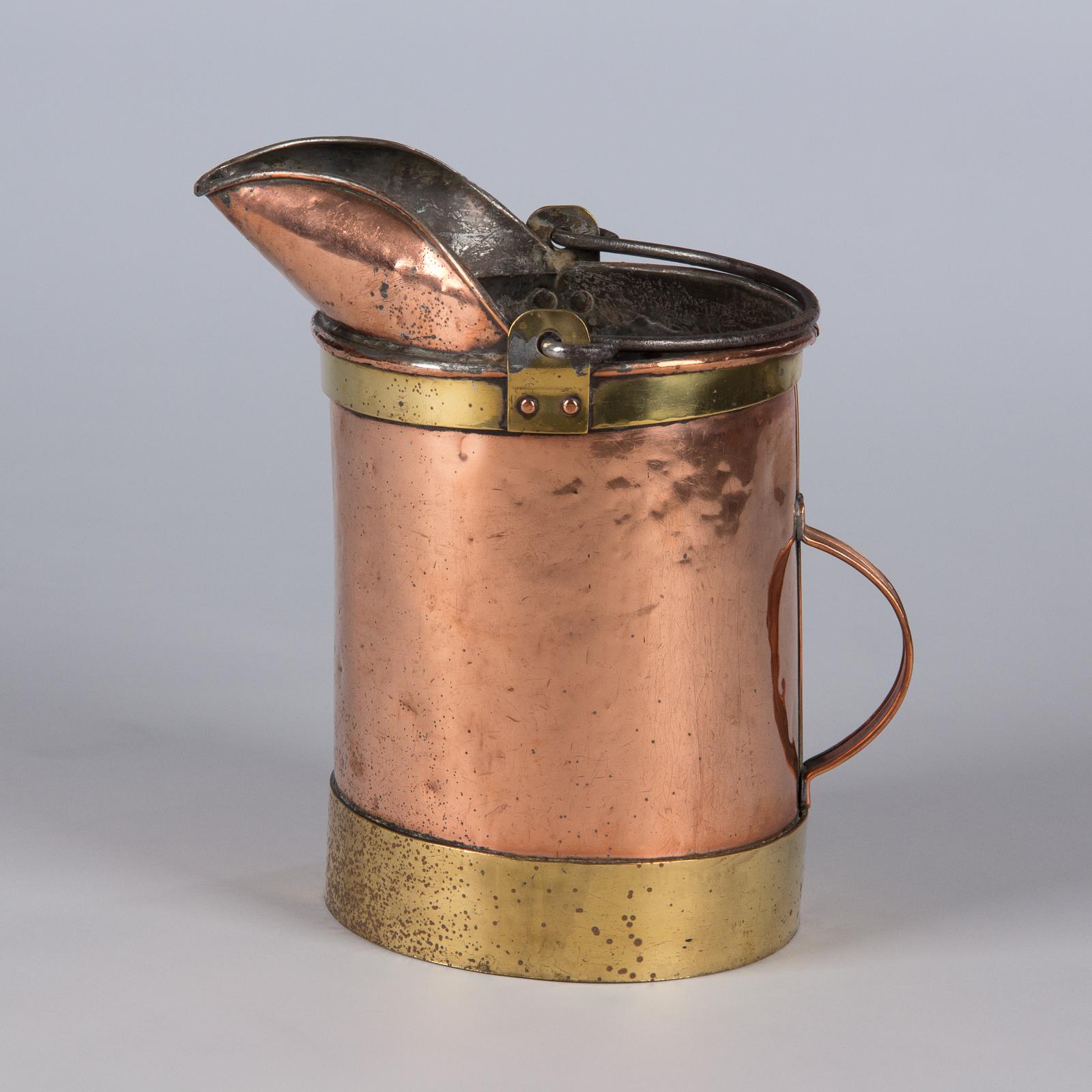 French Copper Bucket with Brass Trim, Late 1800s For Sale 3