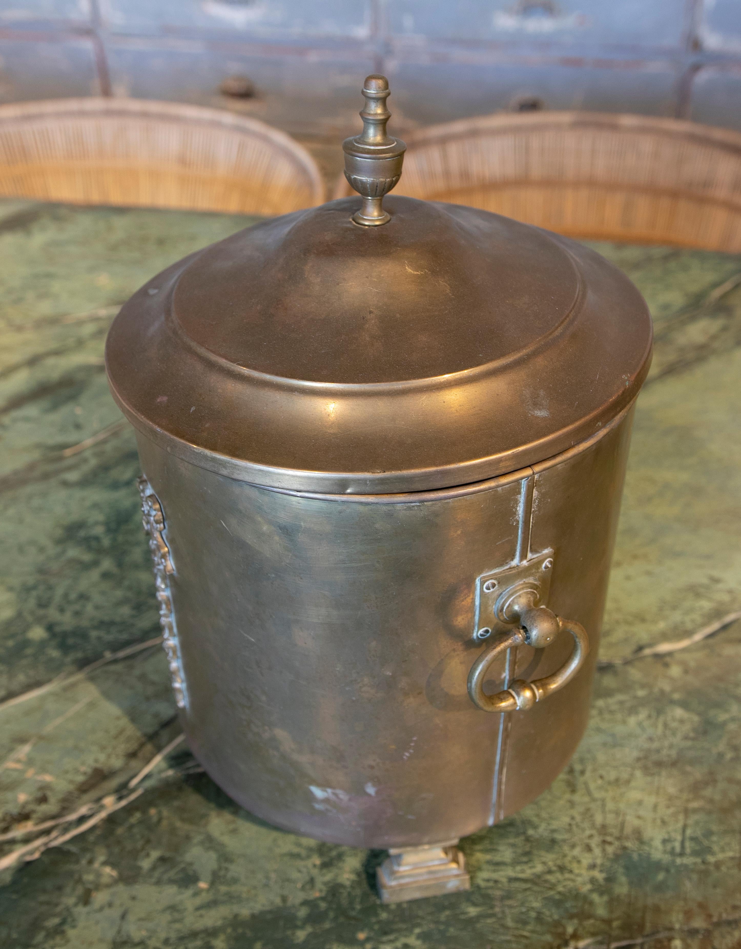 French Copper Container for Food Preservation For Sale 9