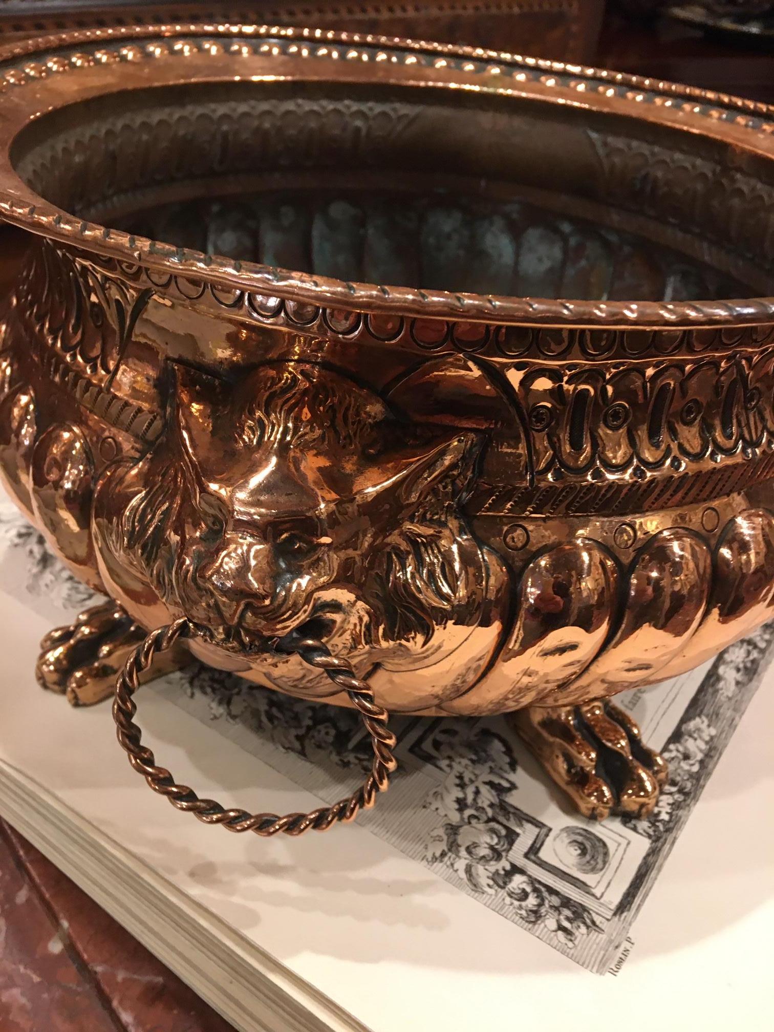 French Copper Jardiniere or Planter with Lion Handles, 19th Century 1