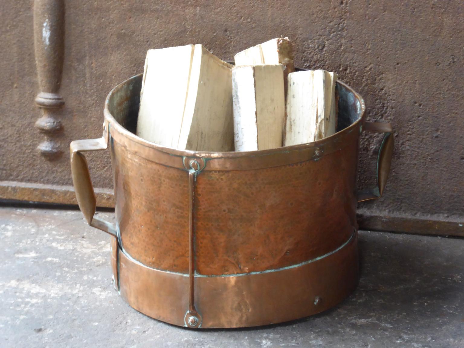 Porte-bûches ou panier à bûches en cuivre français, 18ème siècle 1
