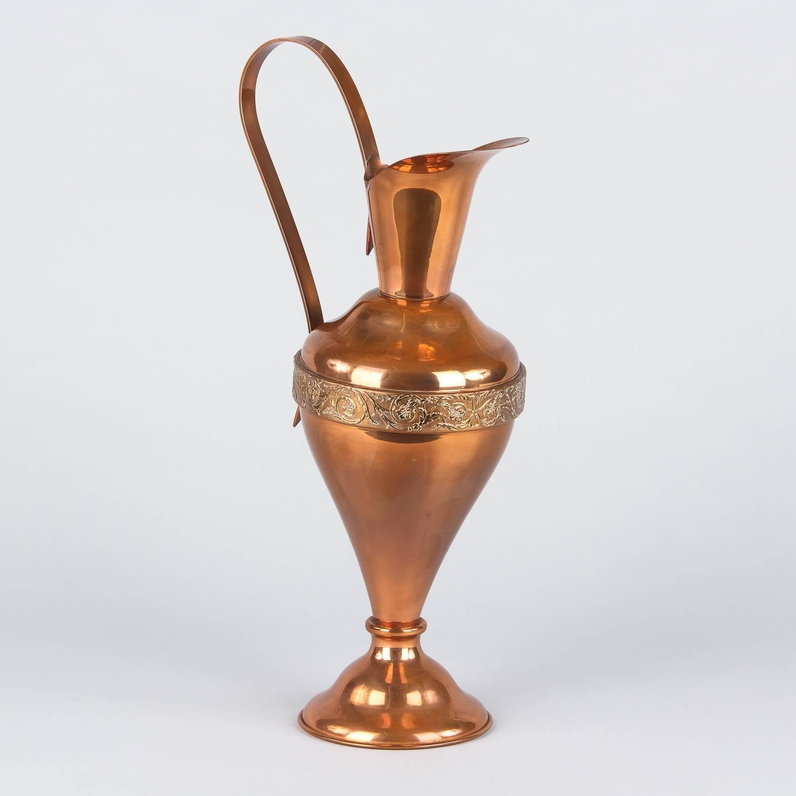 French Copper Slanted Ewer Pitcher by Villedieu Gaor, 1950s For Sale 11
