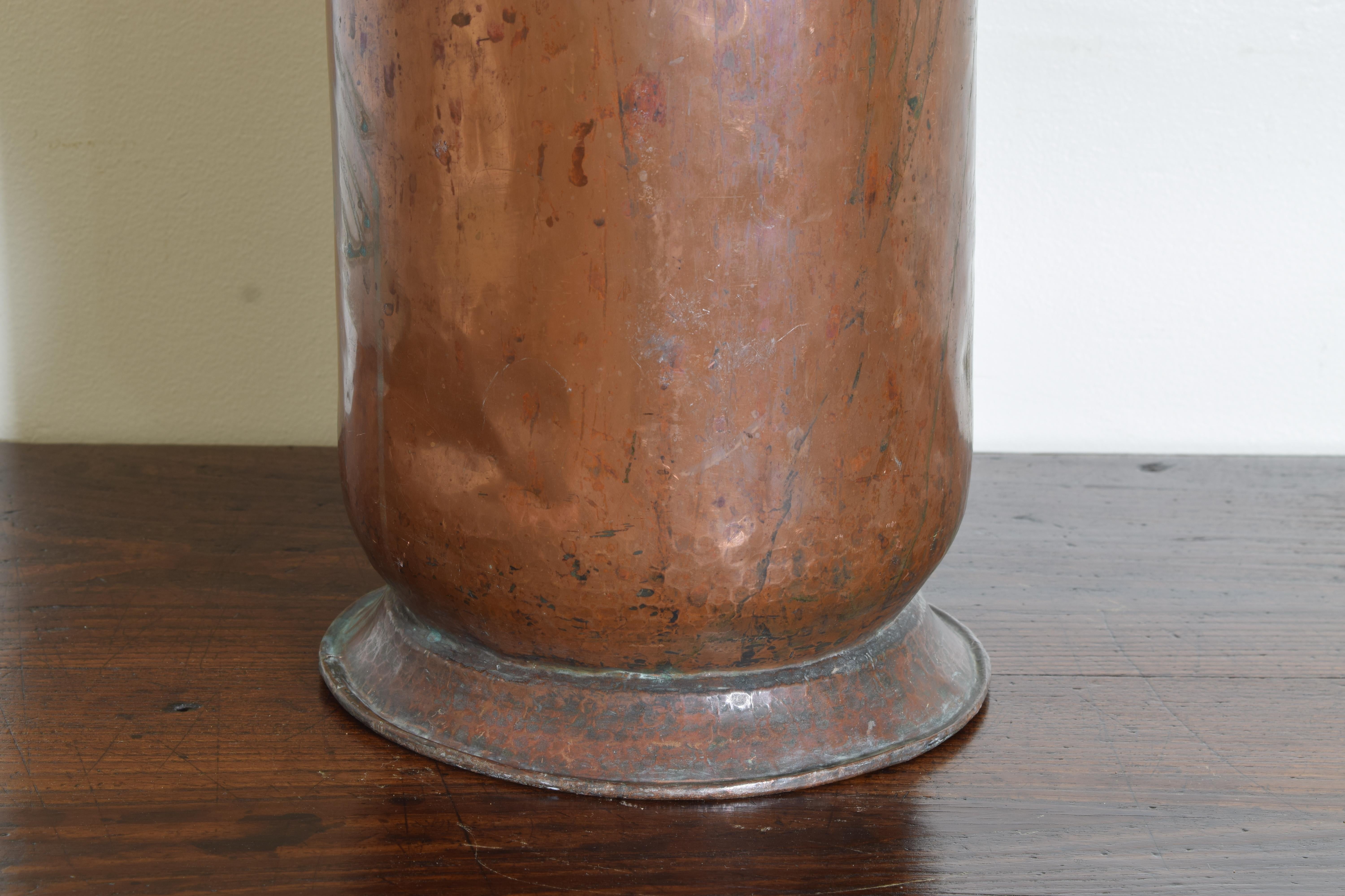 Französischer Kupfer-Wasserkrug aus der Mitte des 19. Jahrhunderts im Angebot 2