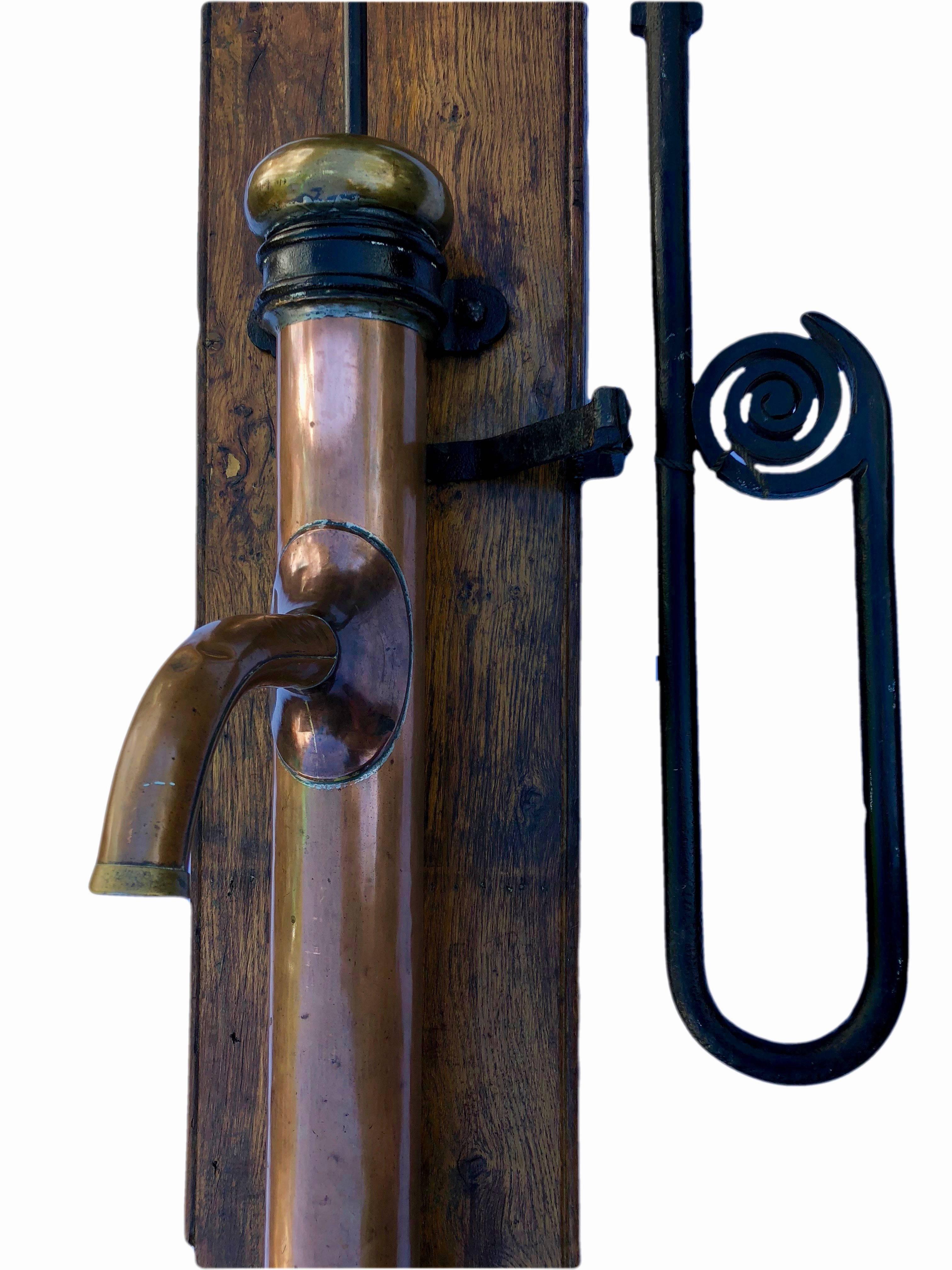 French Copper Water Hand Pump, Black Iron Features, Spout, on Wood, Louis XIV For Sale 3