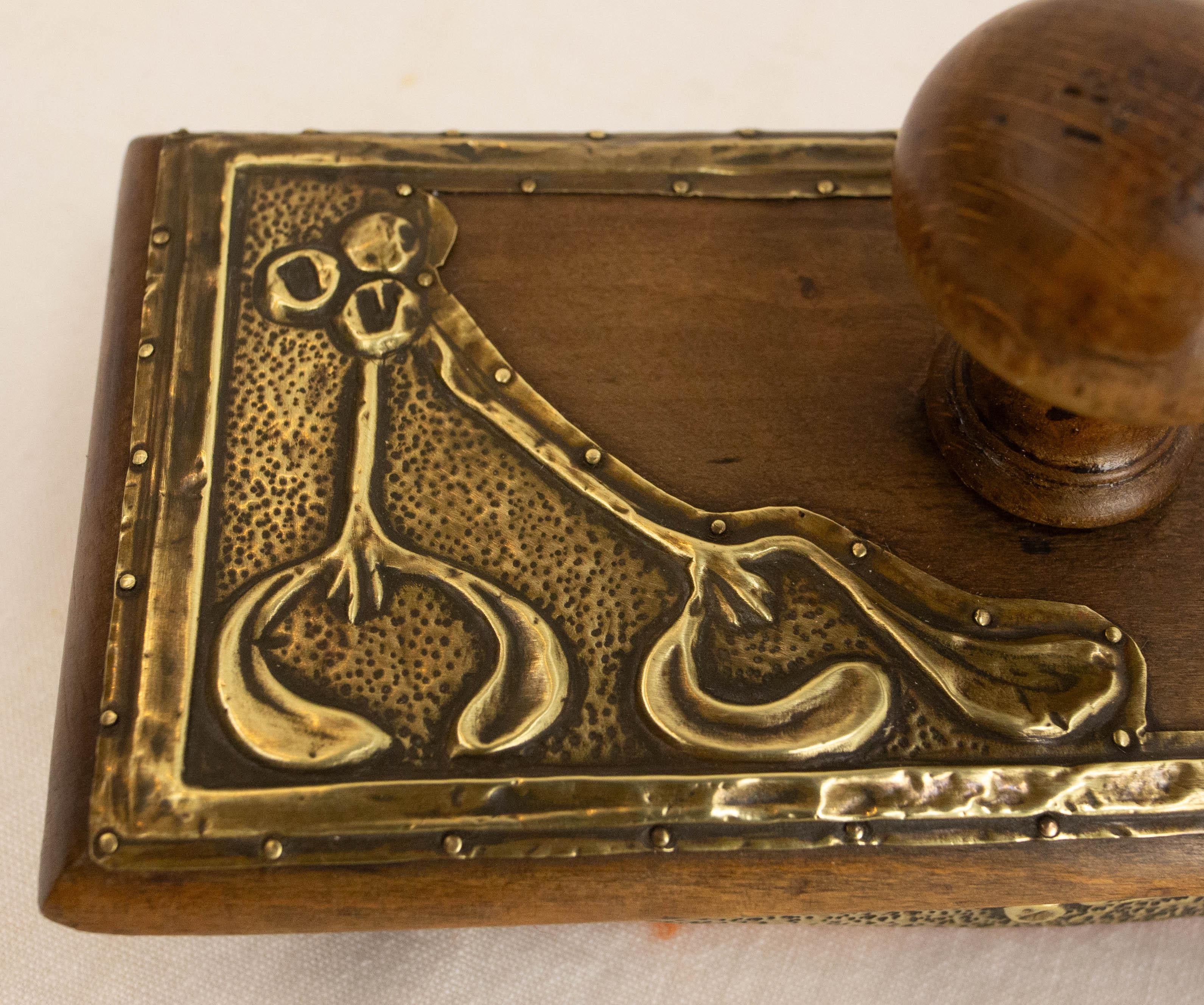 French Copper & Wood Desk Art Nouveau Ink Blotter, circa 1920 For Sale 5
