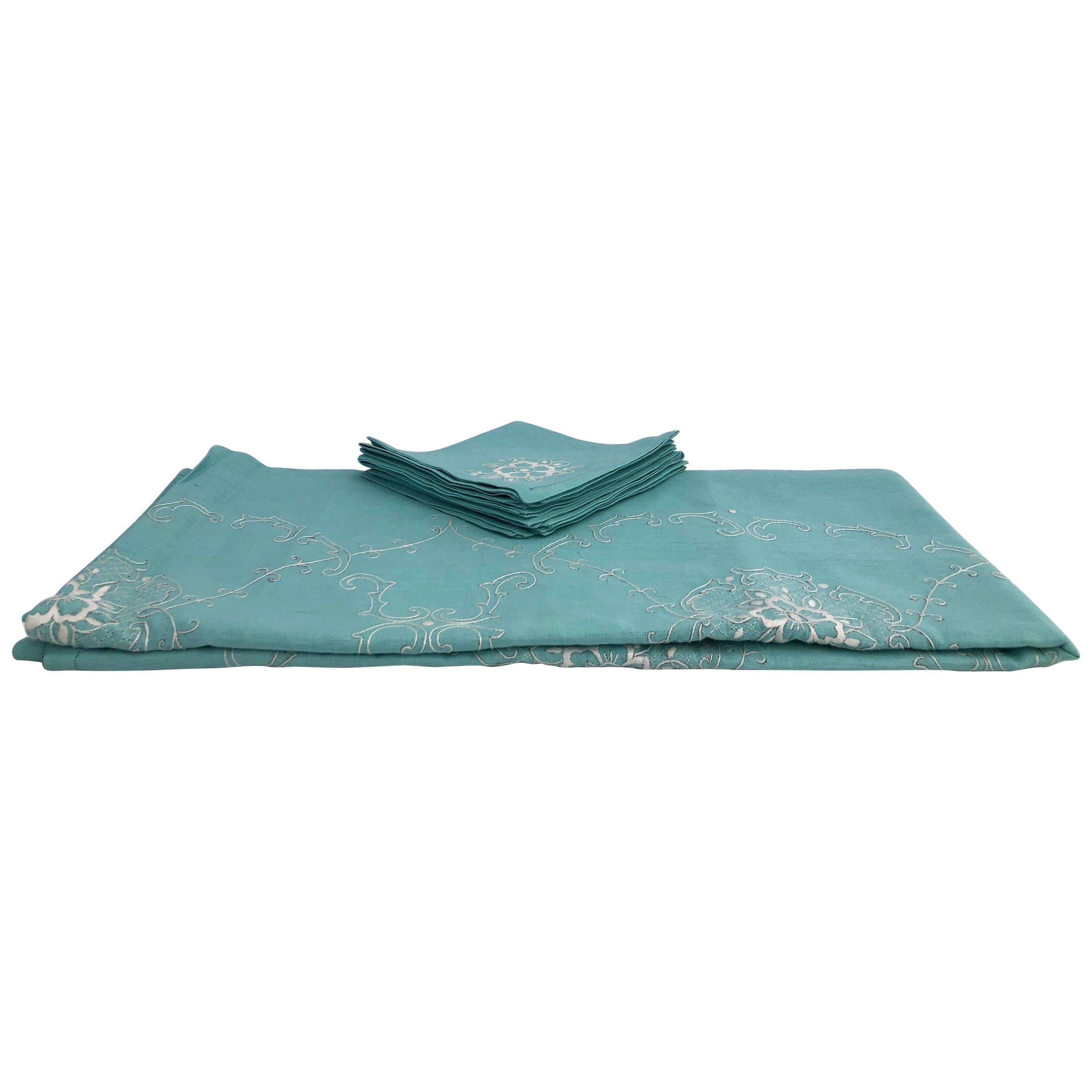 French Cotton Turquoise Tablecloth with Eight Matching Napkins For Sale