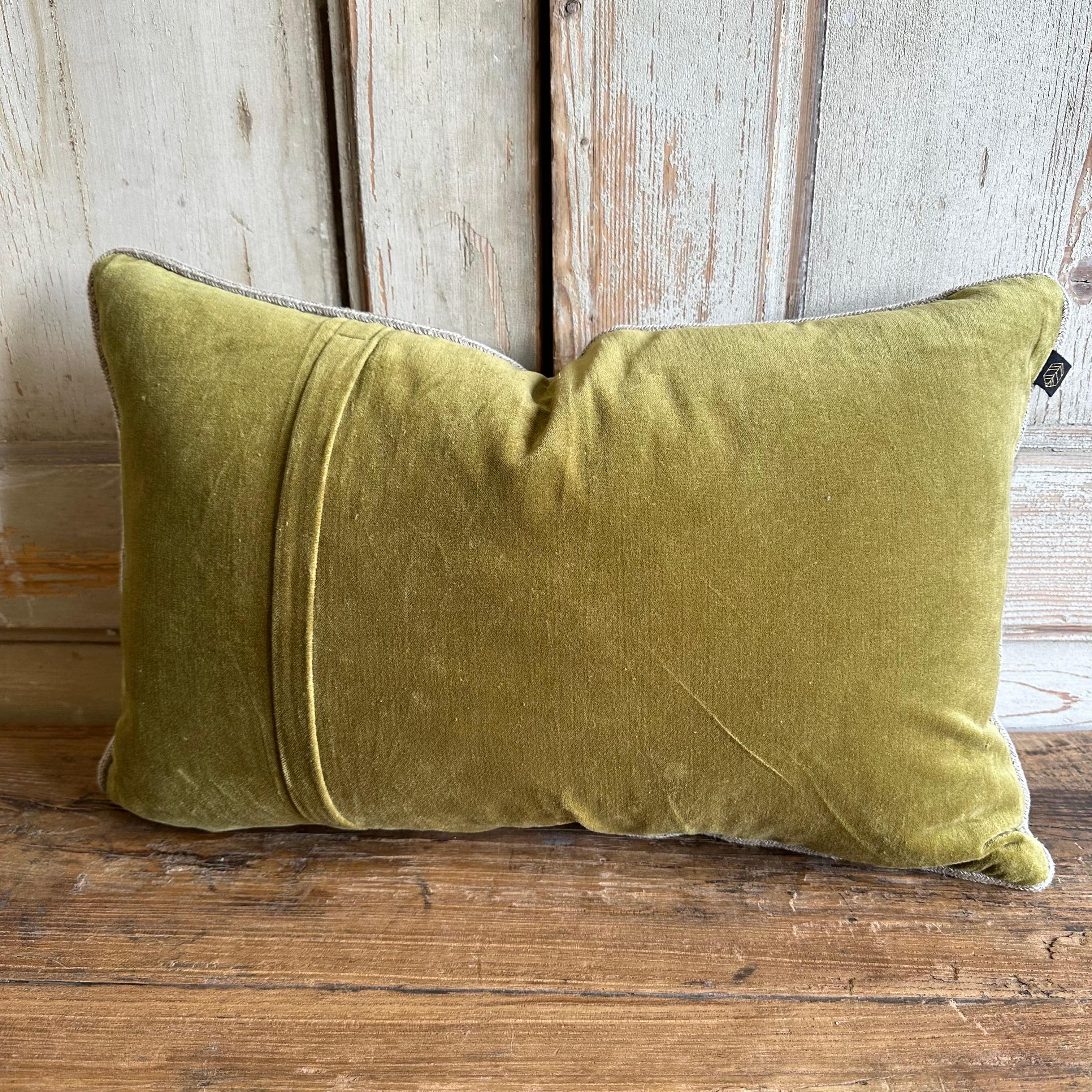 French Cotton Velvet Lumbar Pillow with Jute Trim For Sale 1