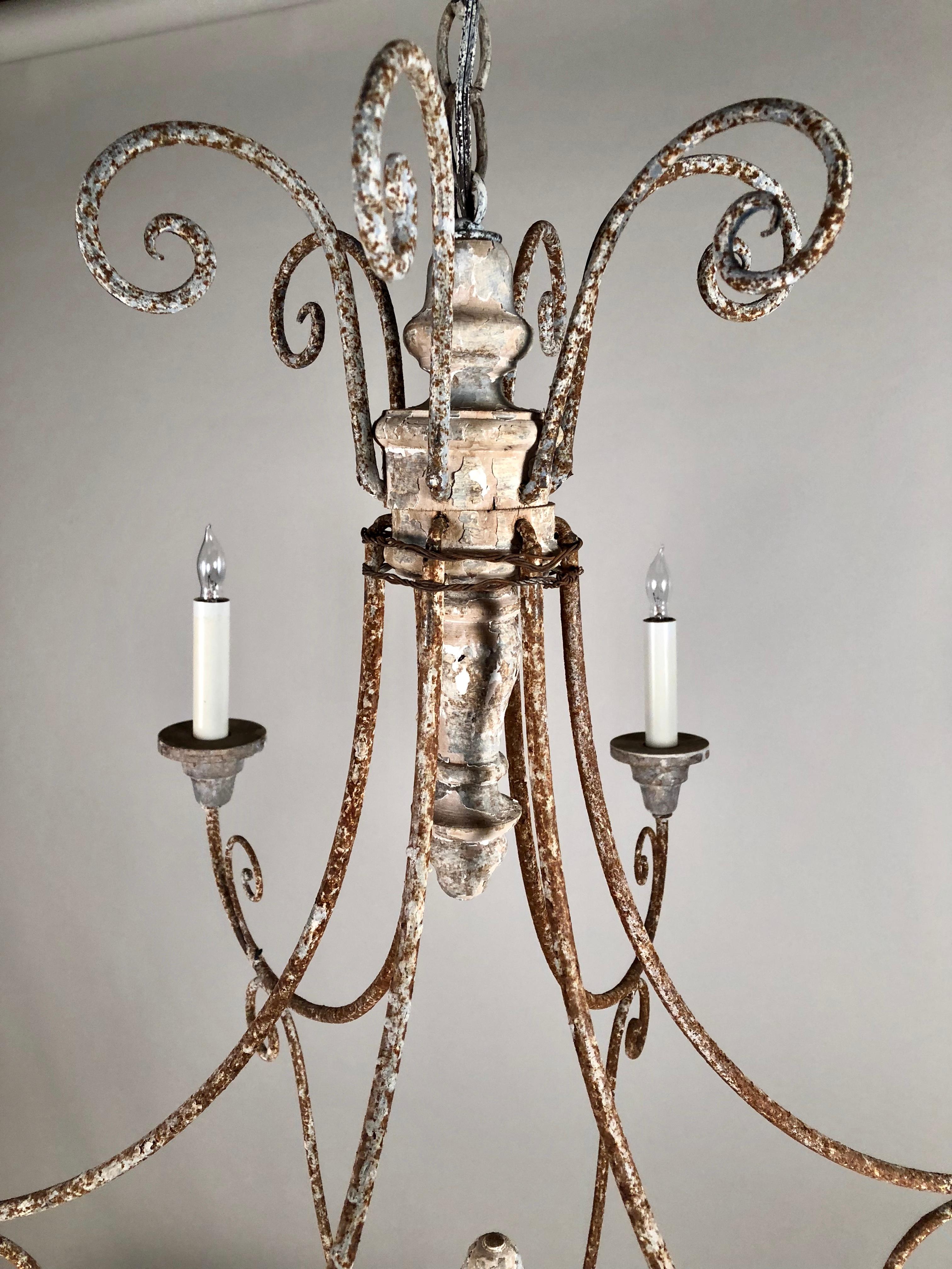 Metalwork French Country 6-Arm Chandelier