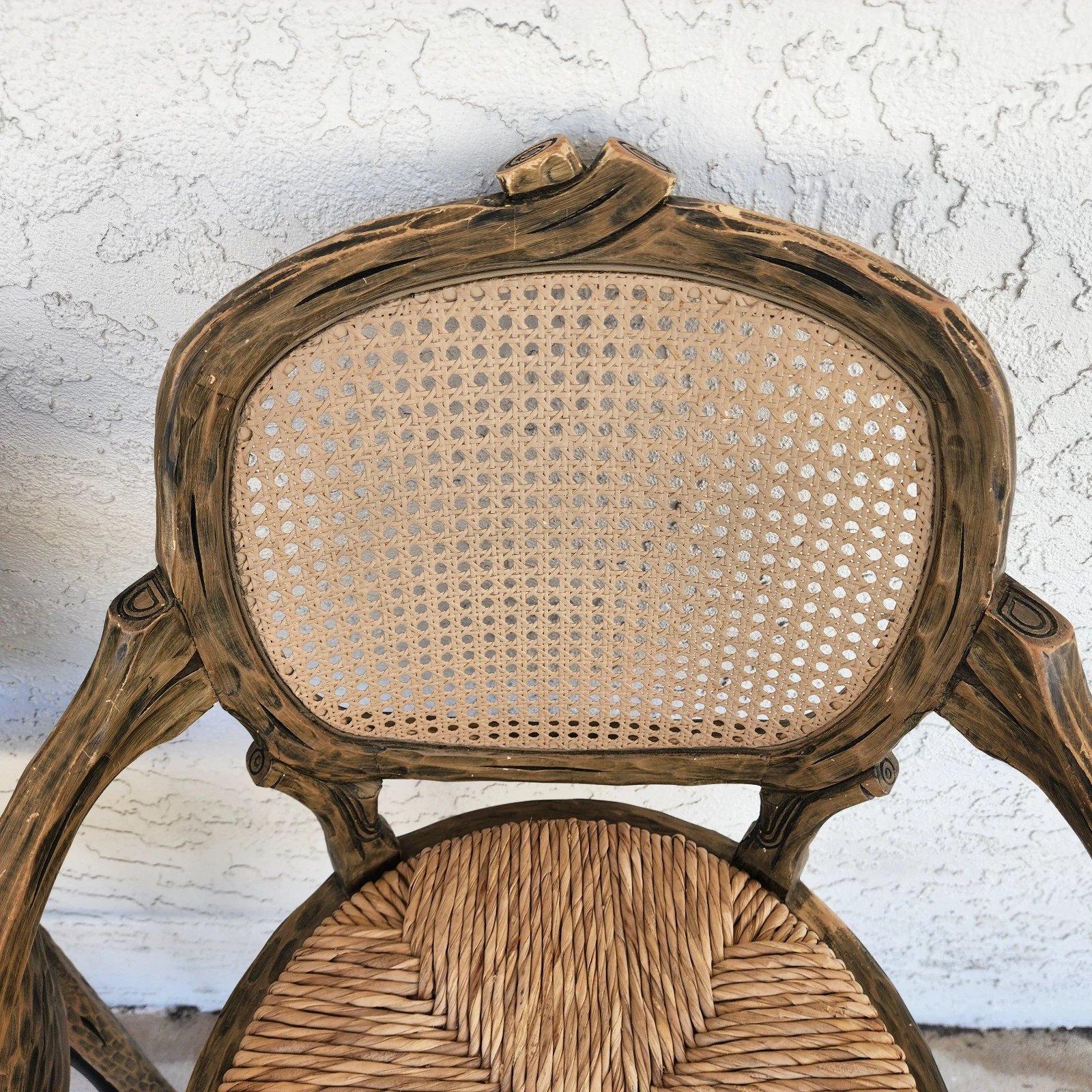Tabourets de bar Faux Bois pivotants Lot de 3 Bon état - En vente à Lake Worth, FL