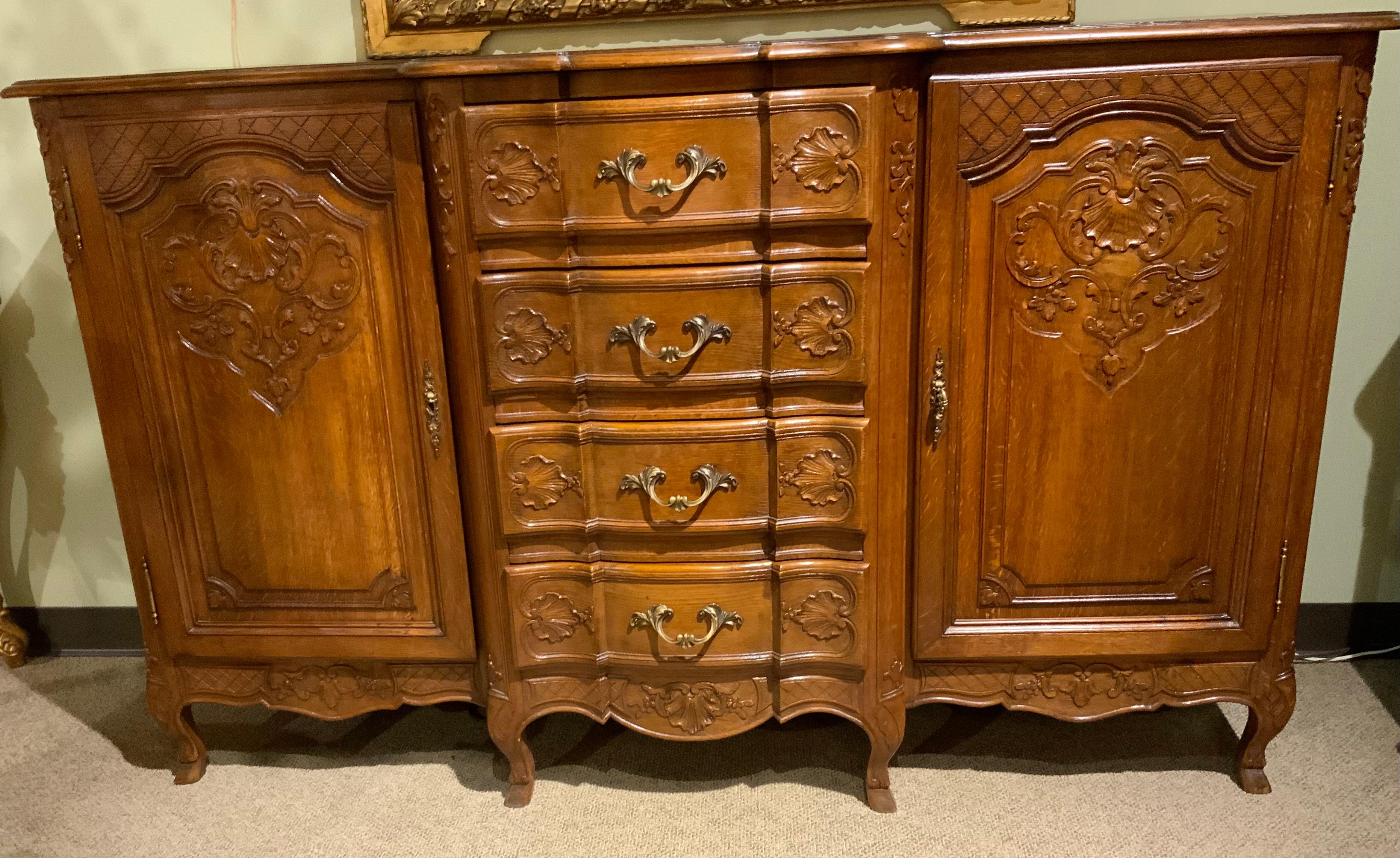 Buffet/credenza di campagna francese del 19° secolo in oa in vendita 1