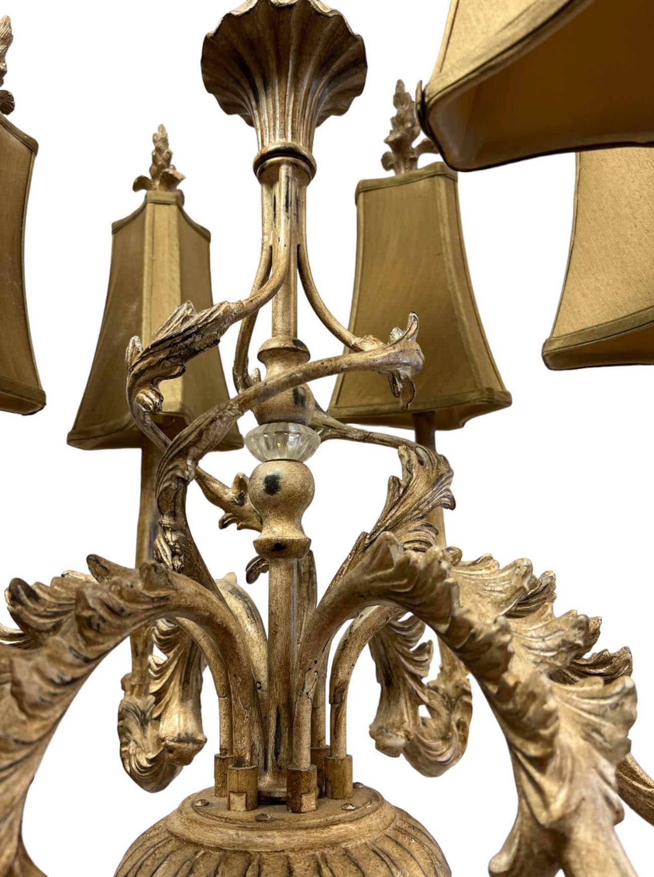 Lustre à 6 bras de style château de campagne française Bon état - En vente à North Palm Beach, FL