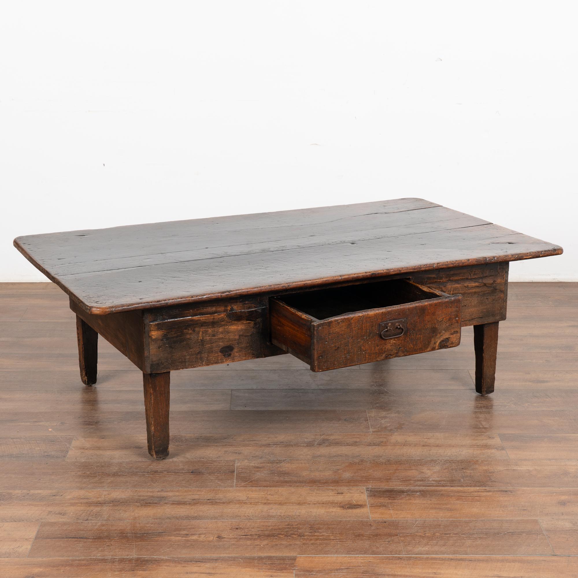 French Country Coffee Table With Single Drawer, Circa 1800-40 In Good Condition In Round Top, TX