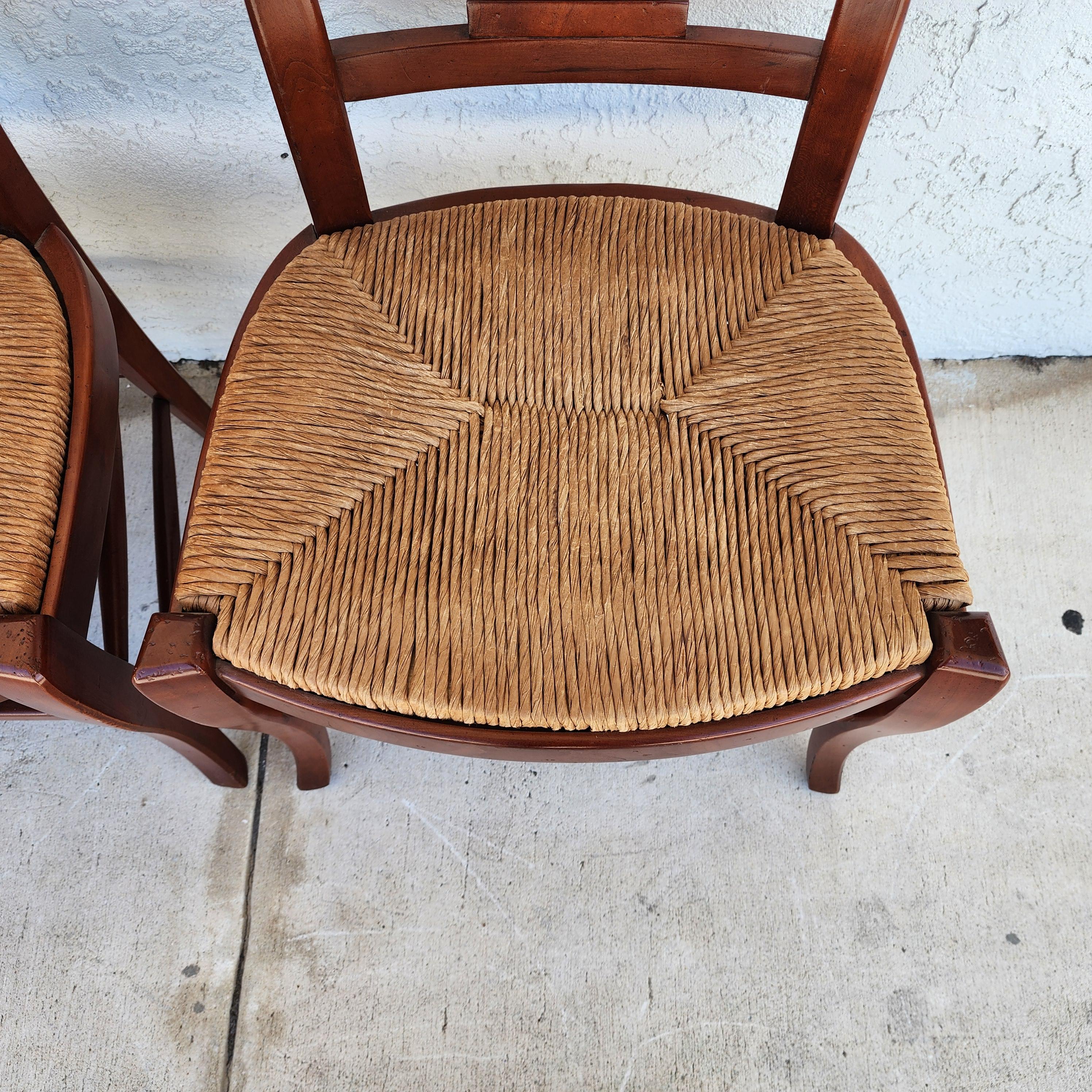 Chaises de salle à manger de style campagne française par HICKORY CHAIR CO Ensemble de 4 en vente 2