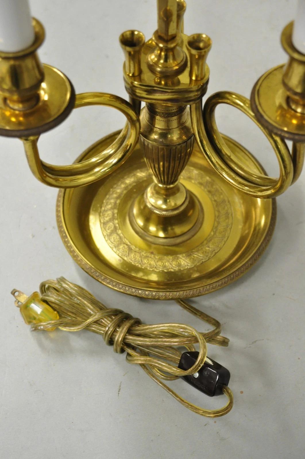 Französisches Land Empire Messing Trompete Arm Rot Tole Schatten Bouillotte Schreibtischlampe im Angebot 4