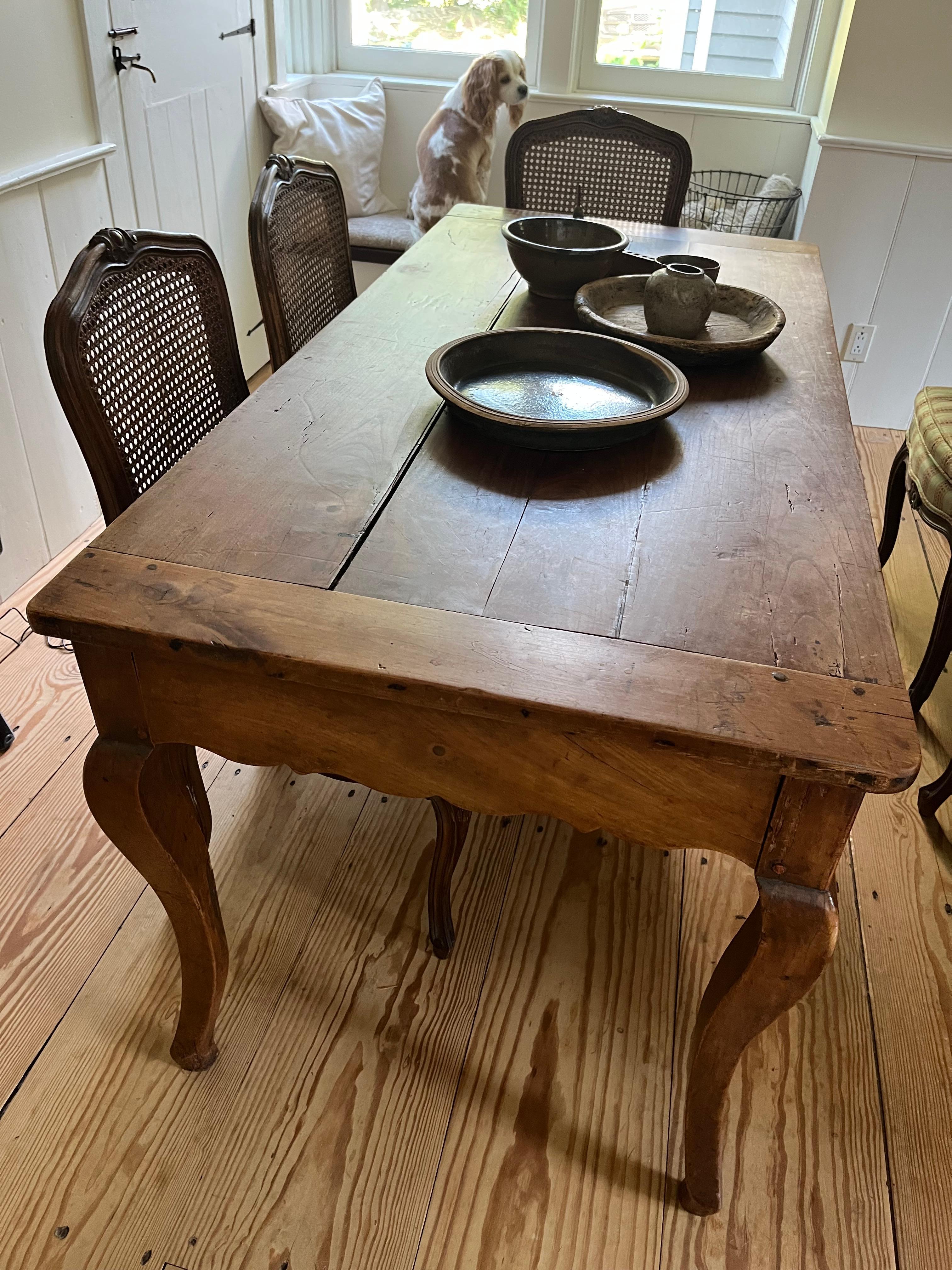 French Country Farm Table in Cherry For Sale 5