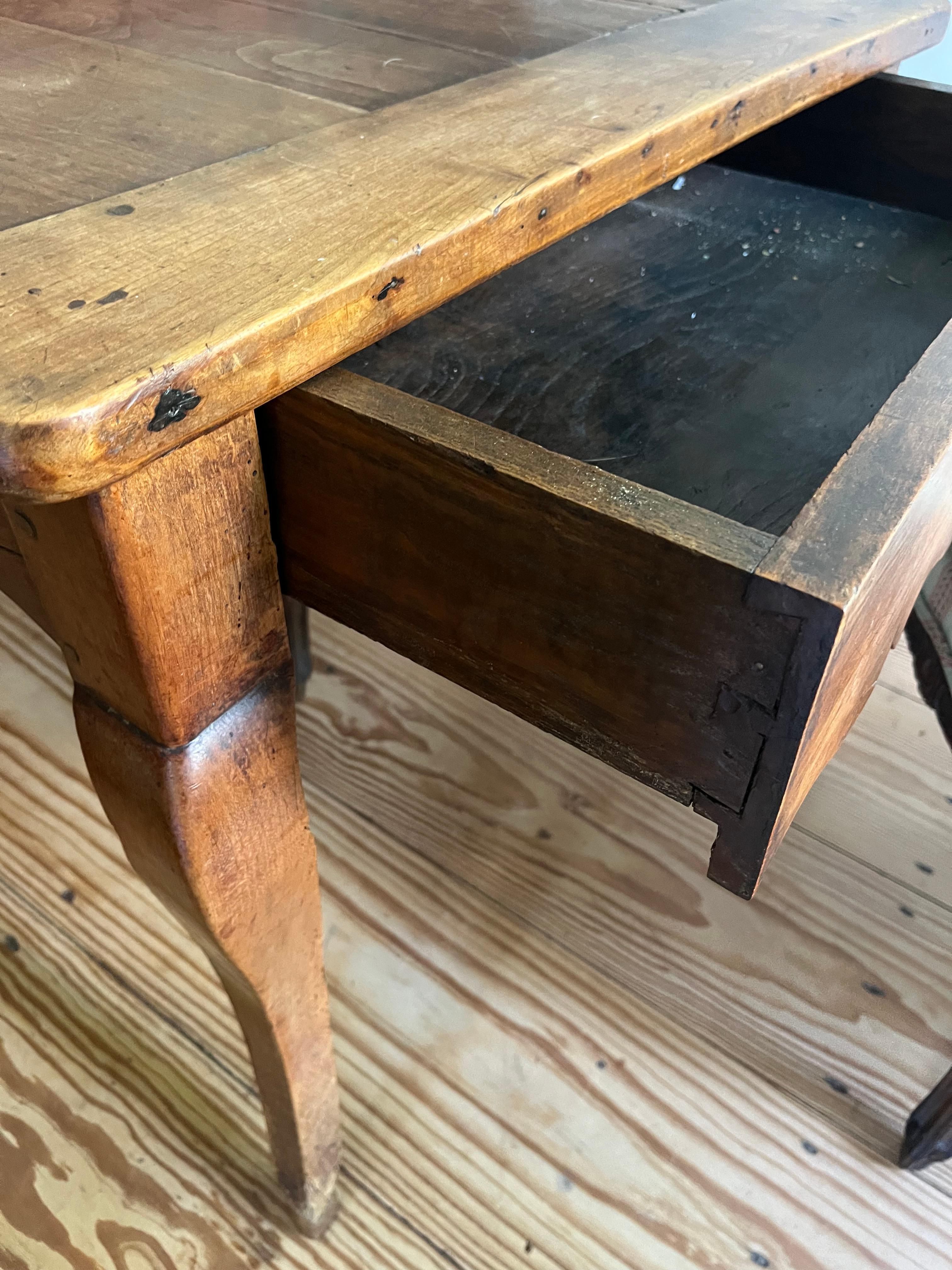 French Country Farm Table in Cherry For Sale 8